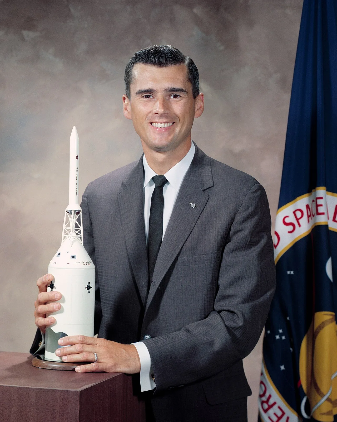 Porträt von Roger Bruce Chaffee (1935–1967) – Gedenkseite