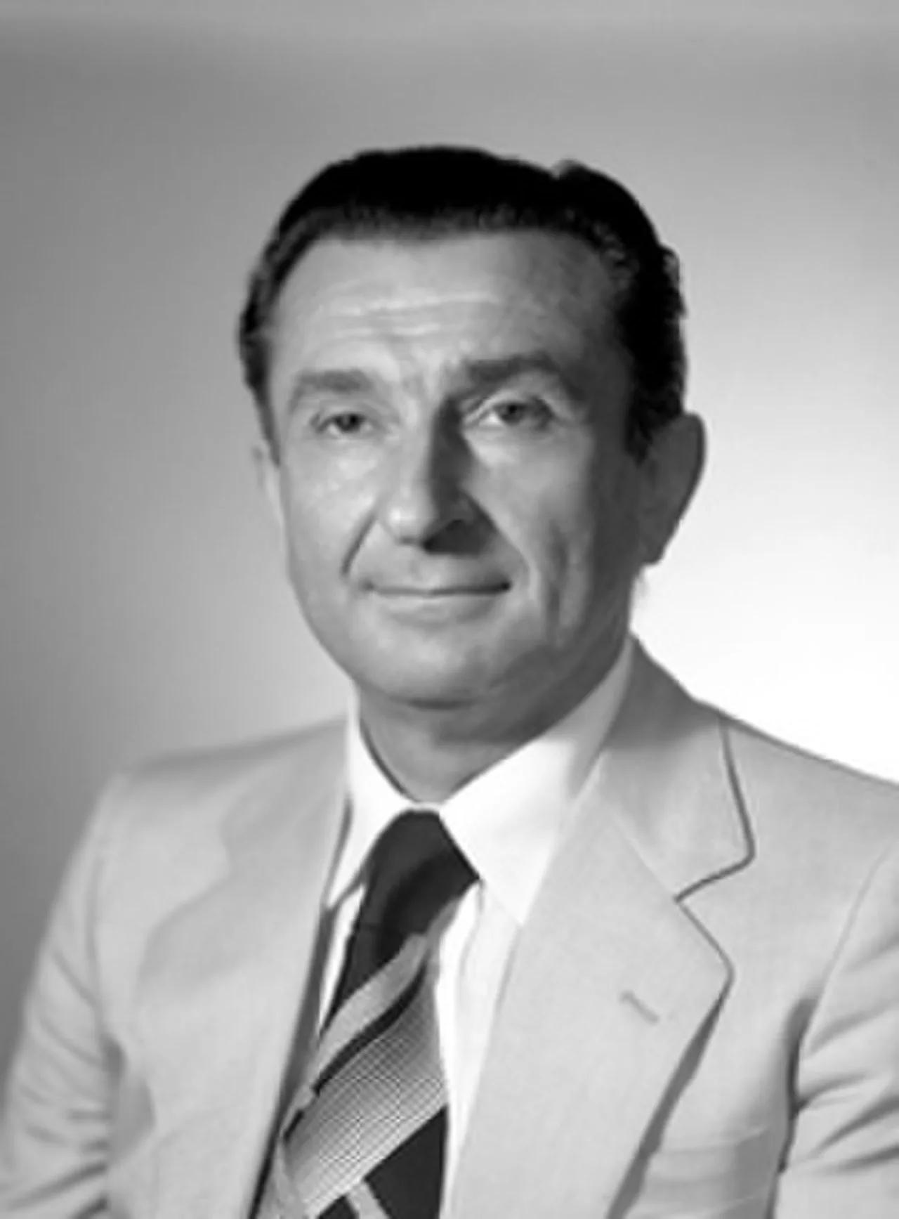 Portrait of Sergio Flamigni (1925–2025) – memorial page