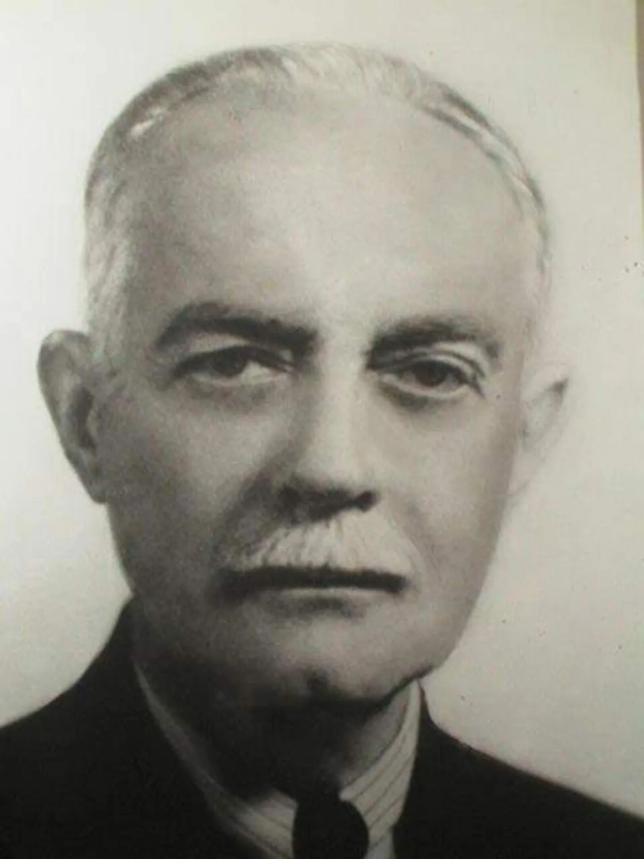 Vicente Lachner Sandoval