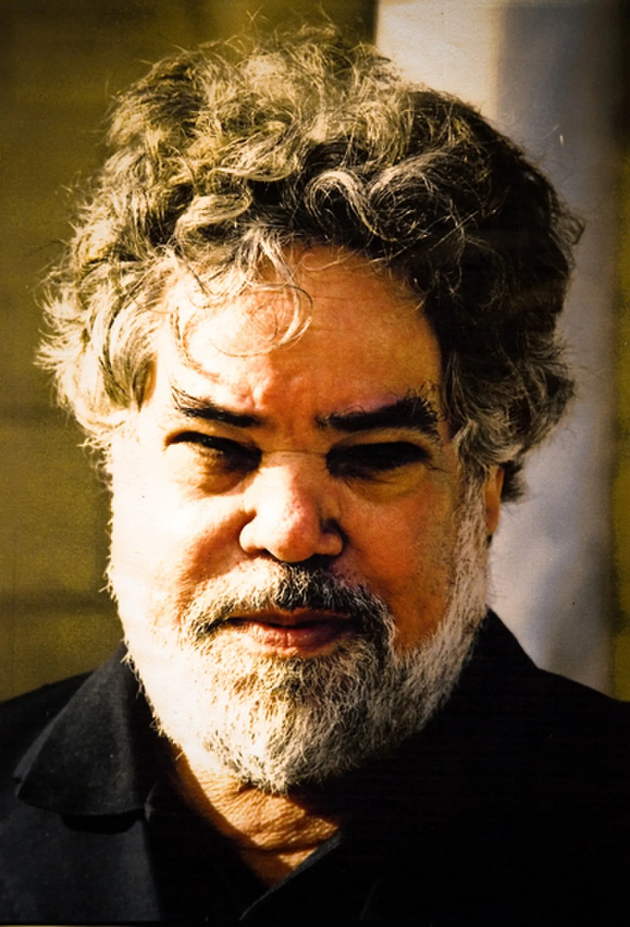 Porträt von Tayeb Saddiki (1939–2016) – Gedenkseite