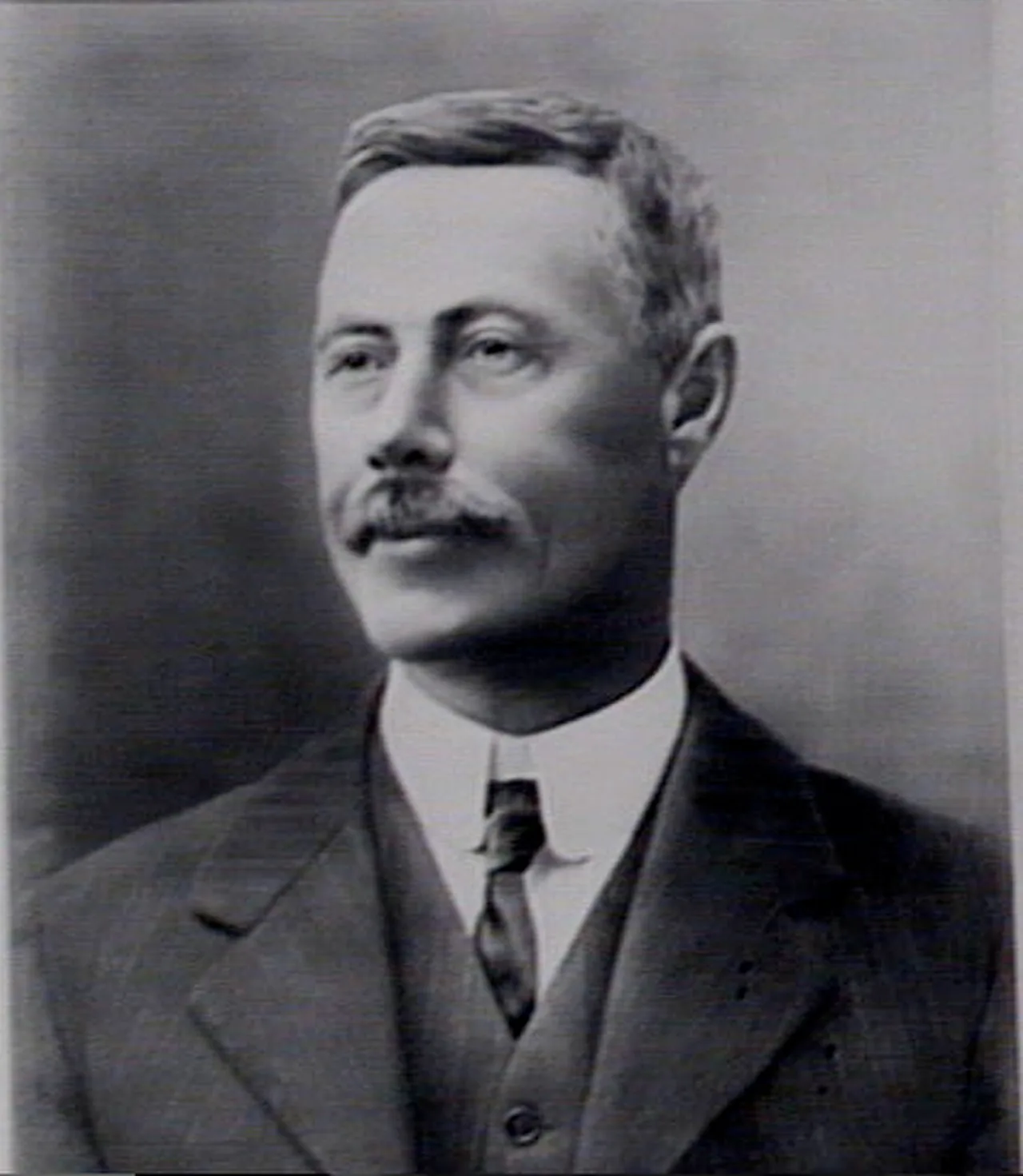 Thomas Waddell