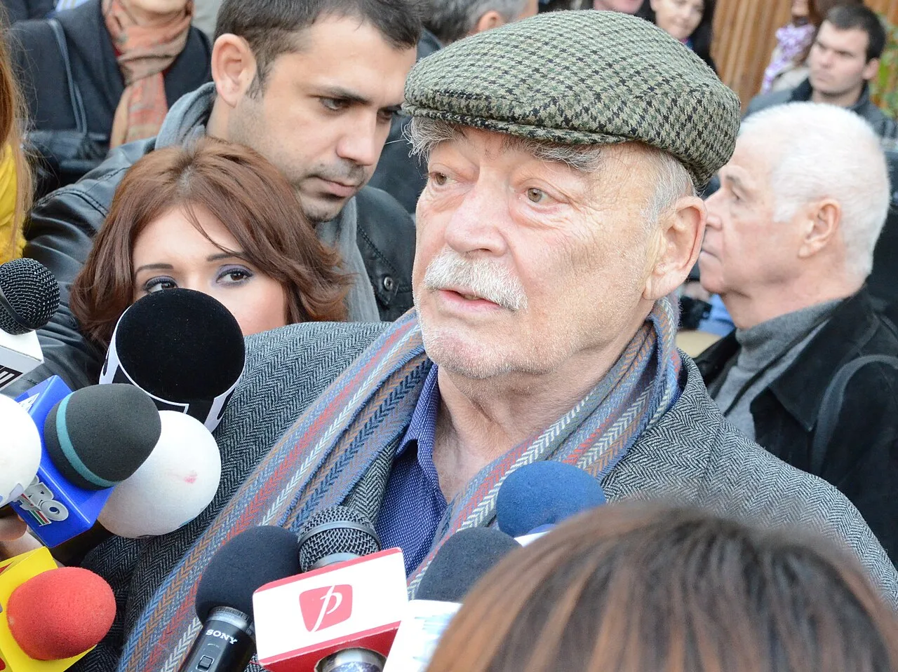 Porträt von Mircea Albulescu (1934–2016) – Gedenkseite