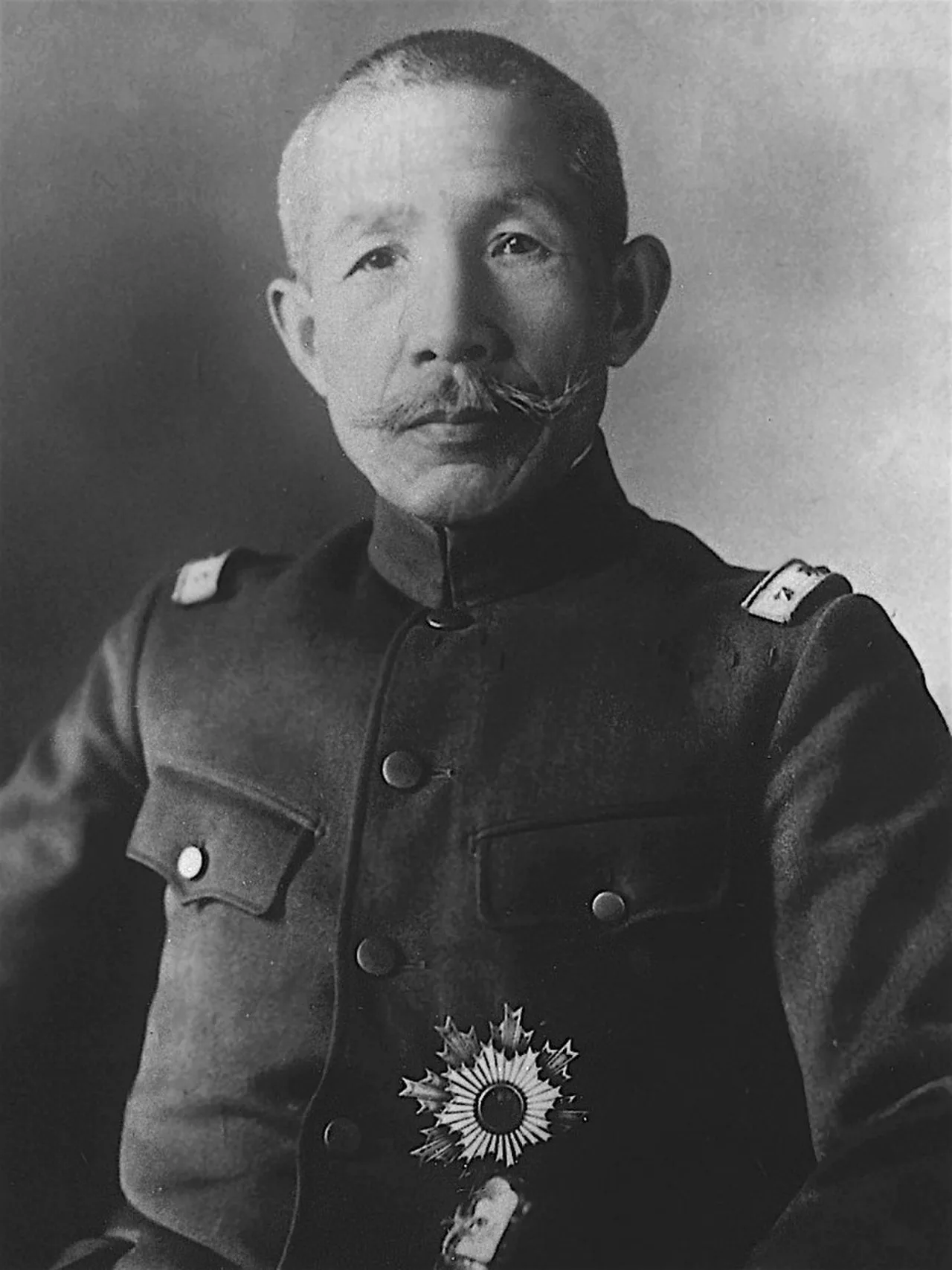 Porträt von Araki Sadao (1877–1966) – Gedenkseite