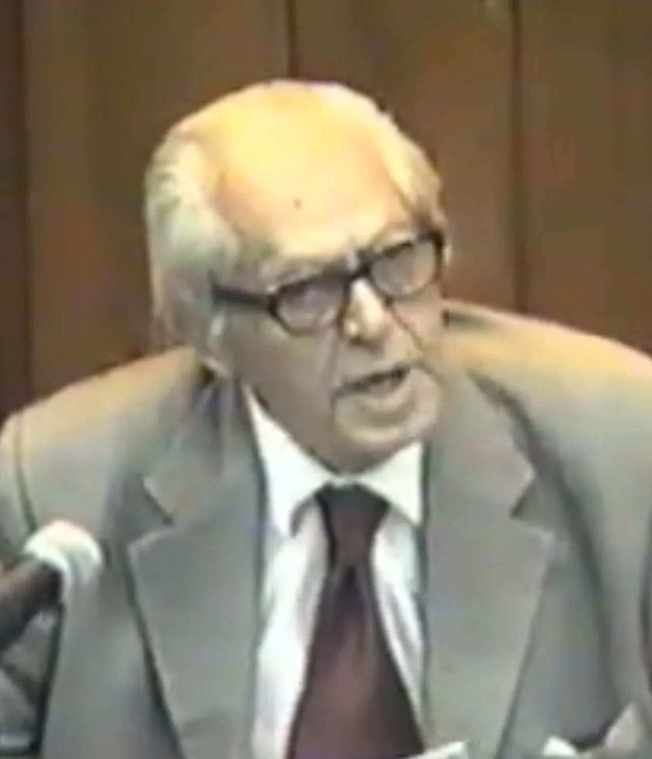 Portrait of Adolfo Sánchez Vázquez (1915–2011) – memorial page