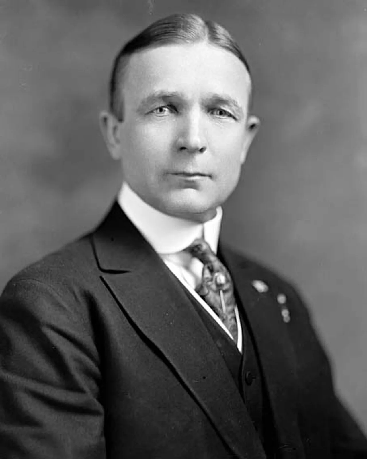Portrait of Adolph Olson Eberhart (1870–1944) – memorial page