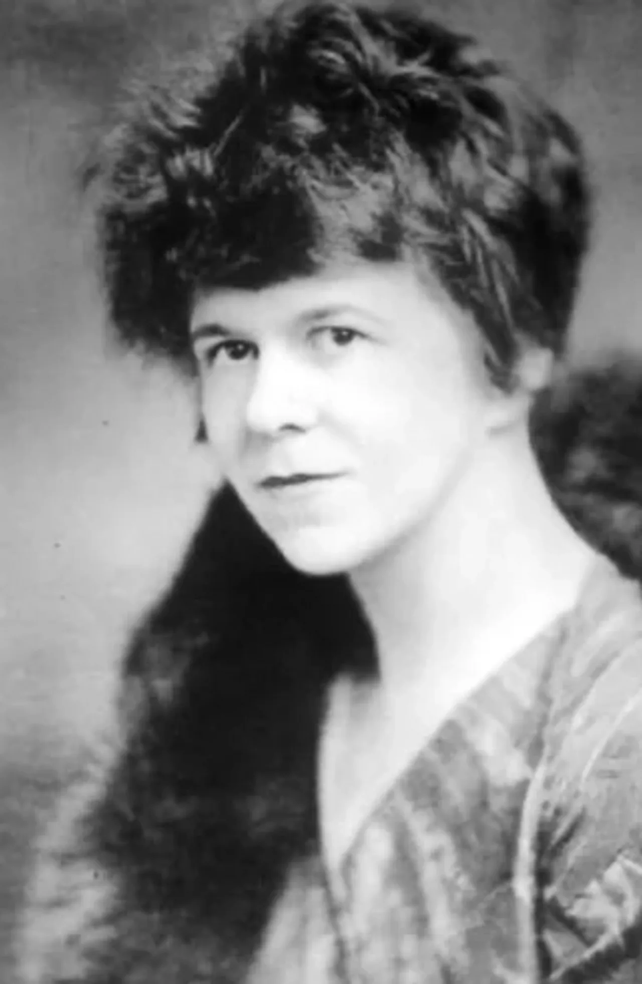 Porträt von Dawn Powell (1896–1965) – Gedenkseite