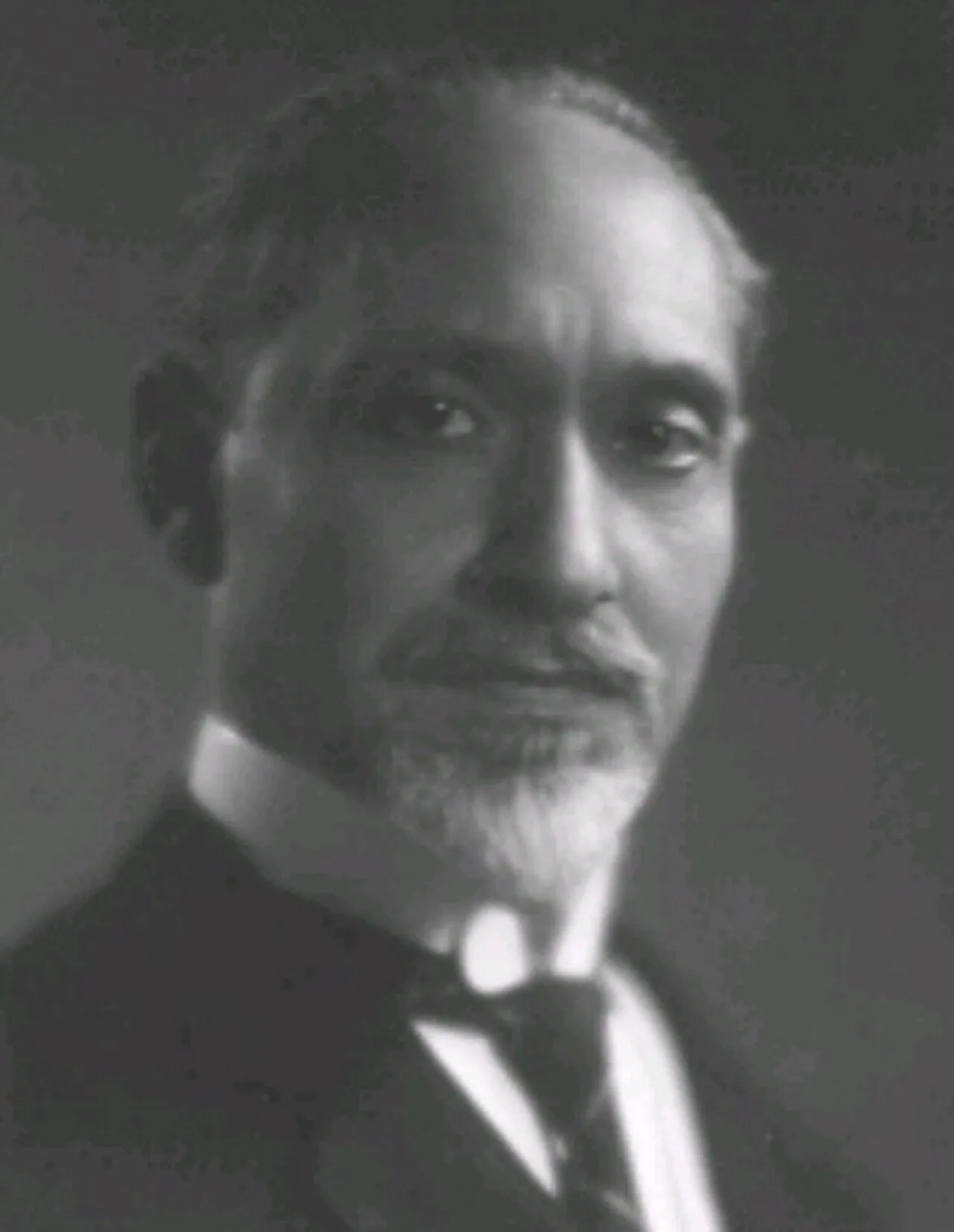 Portrait of Filippo Cremonesi (1872–1942) – memorial page