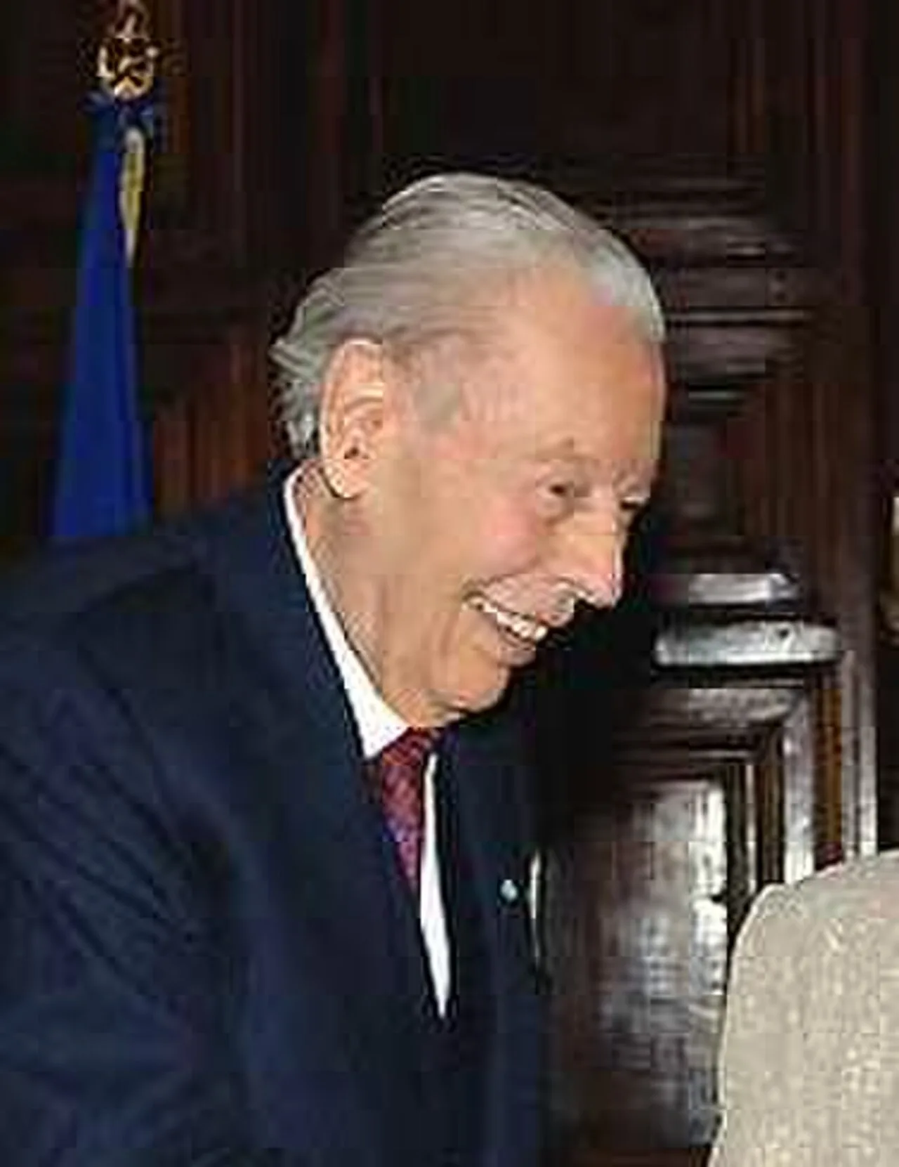 Porträt von Gian Luigi Rondi (1921–2016) – Gedenkseite
