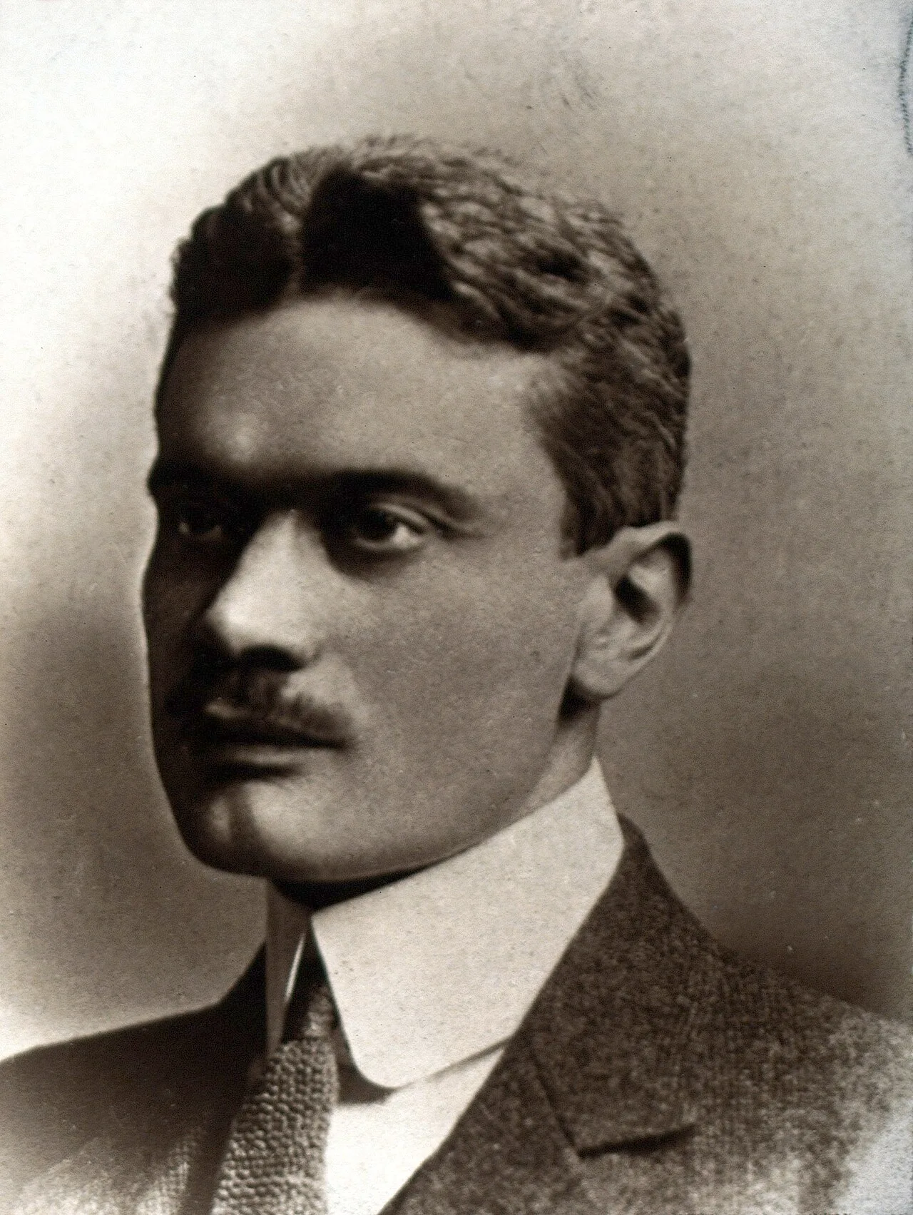 Portrait of Giuseppe Bastianelli (1862–1959) – memorial page
