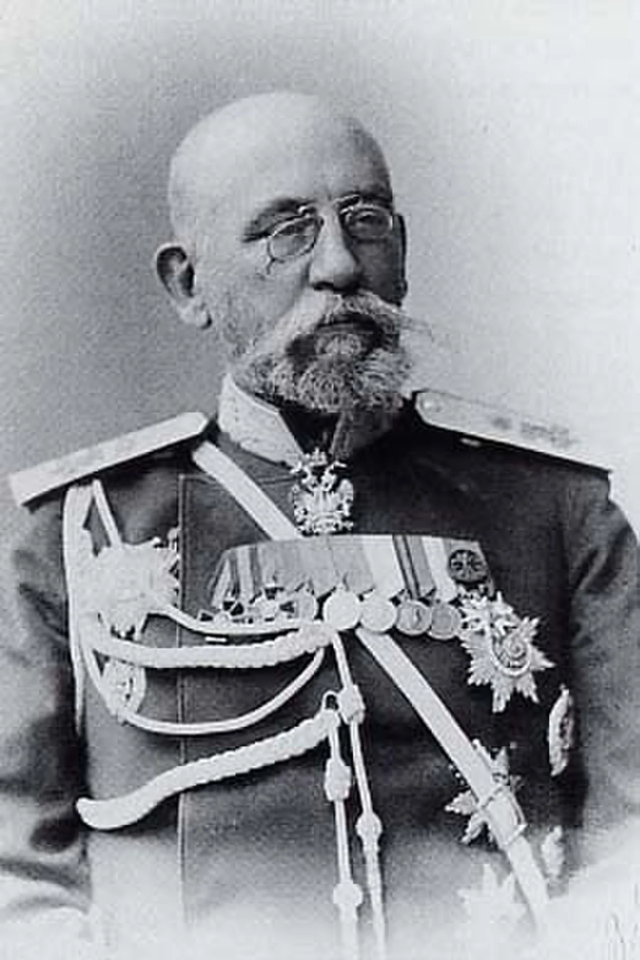 Porträt von Nikolai Iwanowitsch Bobrikow (1839–1904) – Gedenkseite