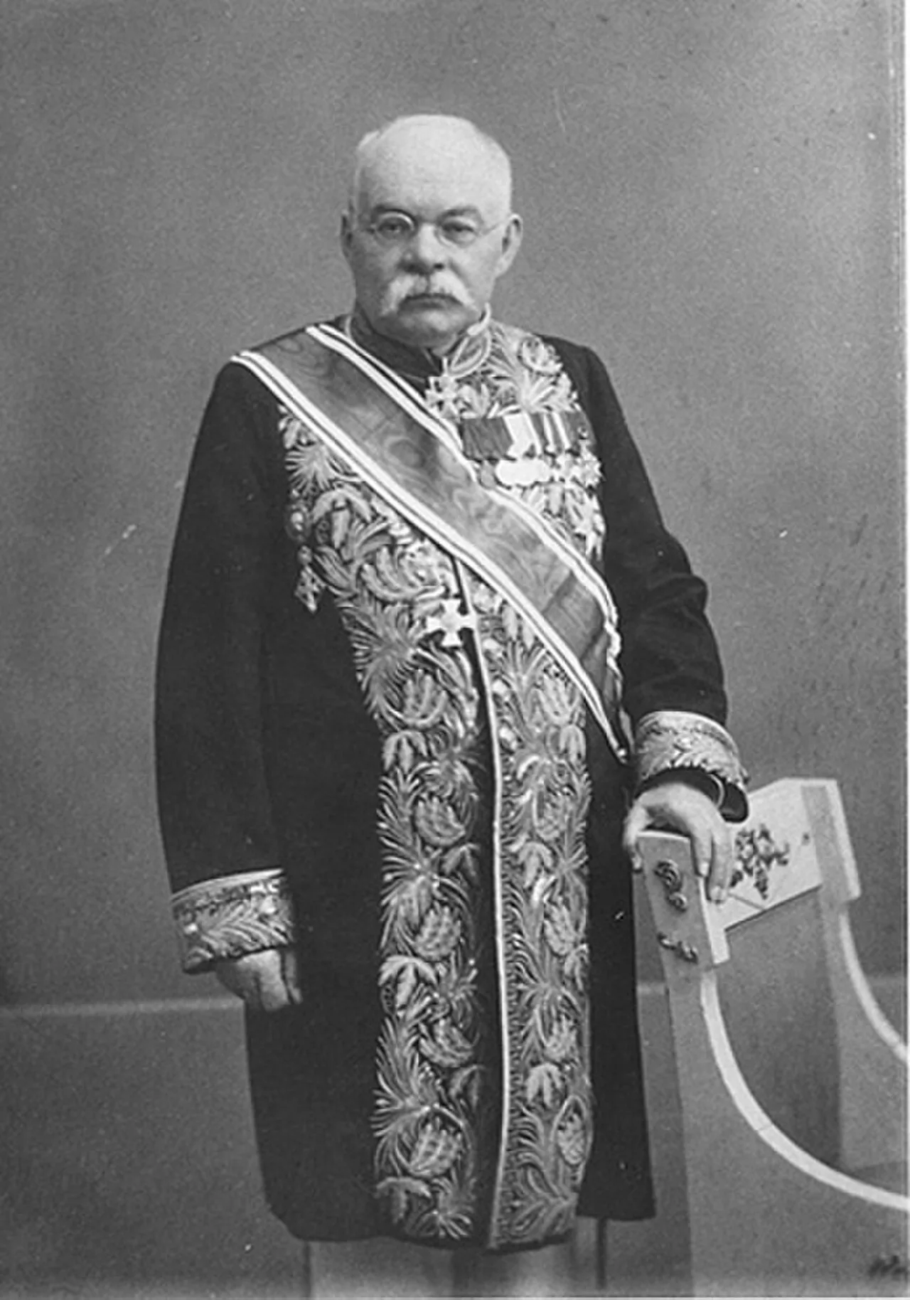 Porträt von Iwan Wladimirowitsch Zwetajew (1847–1913) – Gedenkseite
