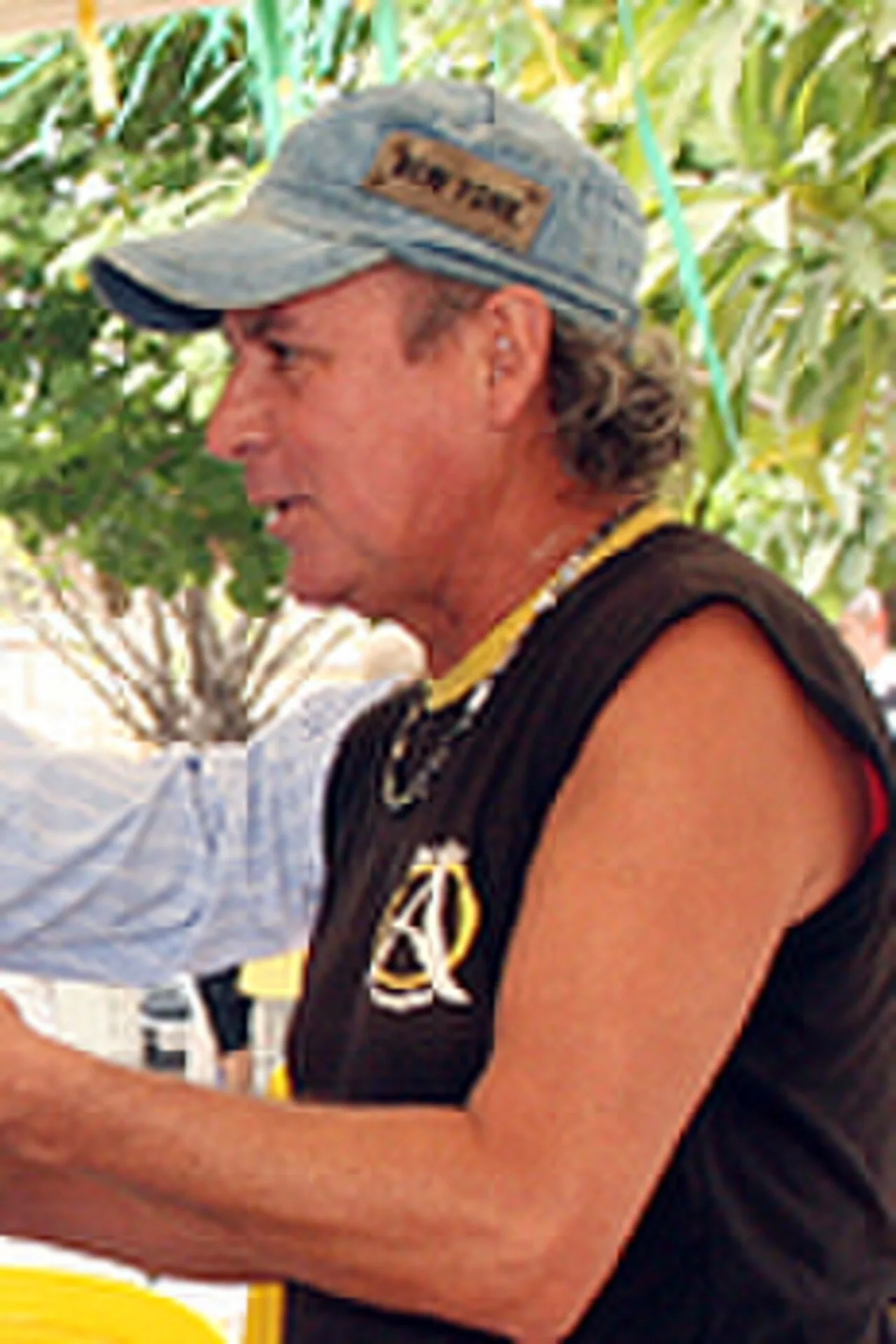 Porträt von Mílton da Cunha Mendonça (1956–2019) – Gedenkseite