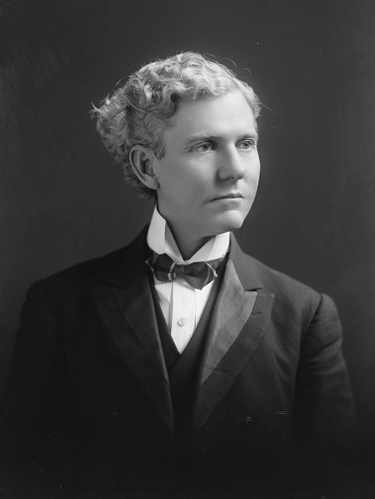 Porträt von Robert M. Wallace (1856–1942) – Gedenkseite