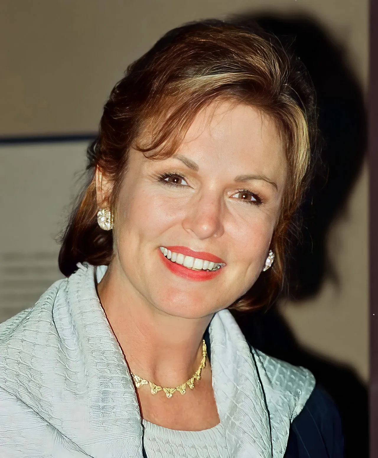 Porträt von Phyllis George (1949–2020) – Gedenkseite