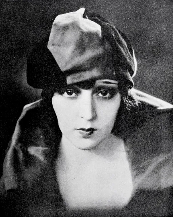 Porträt von Alma Bennett (1904–1958) – Gedenkseite