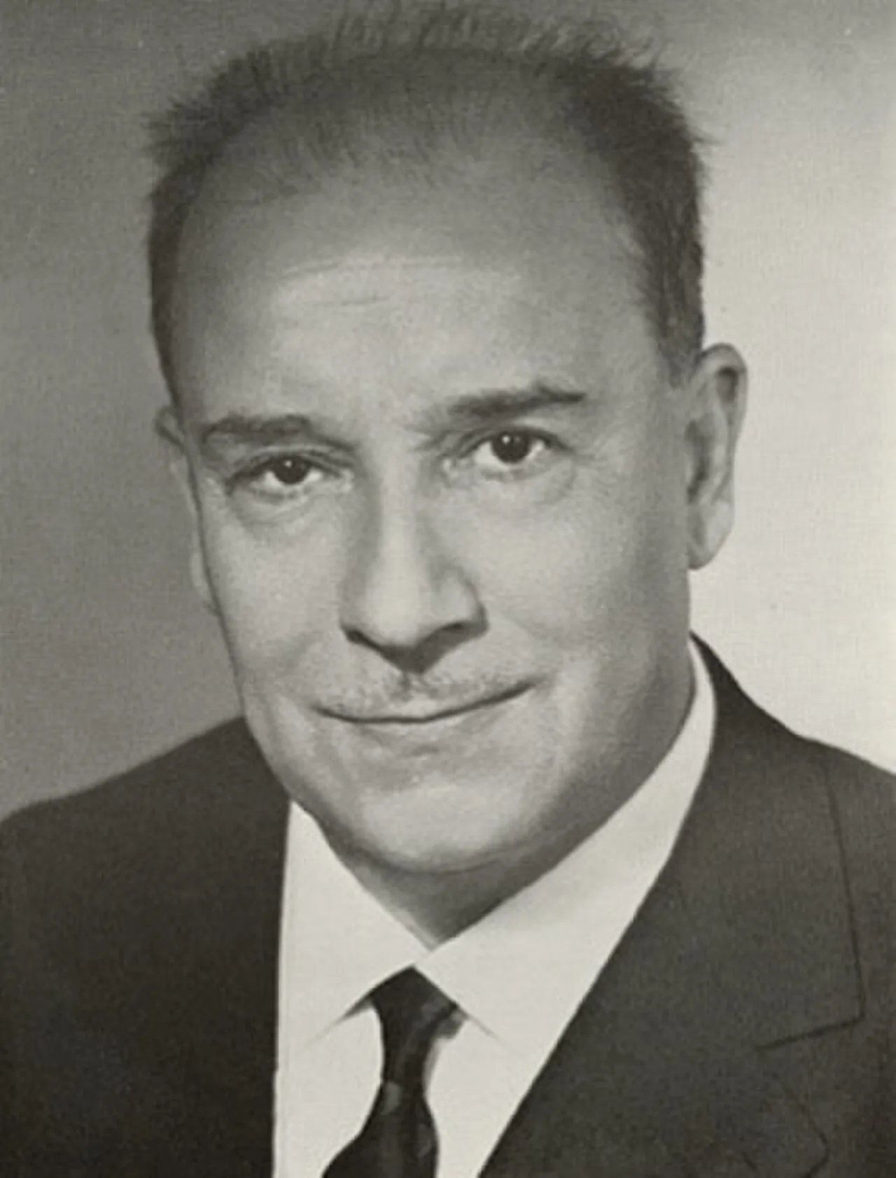 Porträt von Stefano Siglienti (1898–1971) – Gedenkseite