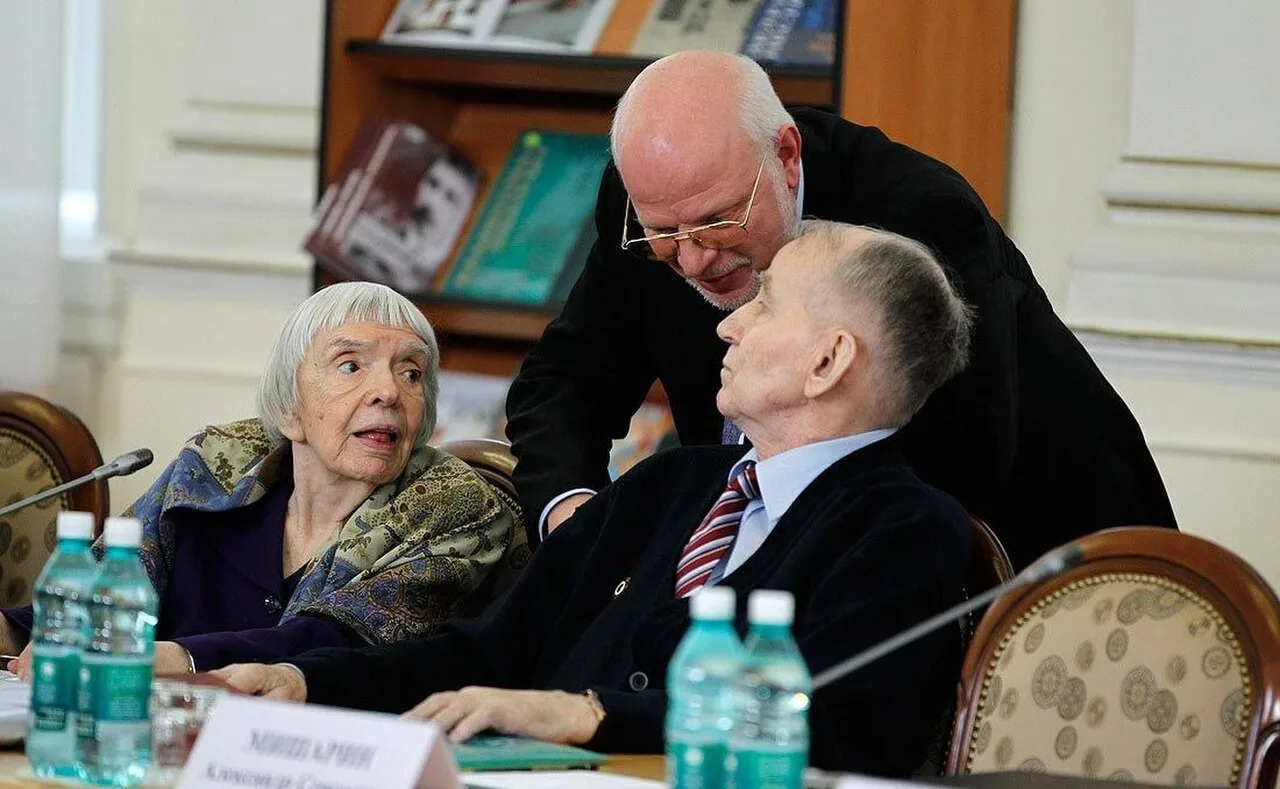Porträt von Sergei Sergejewitsch Alexejew (1924–2013) – Gedenkseite