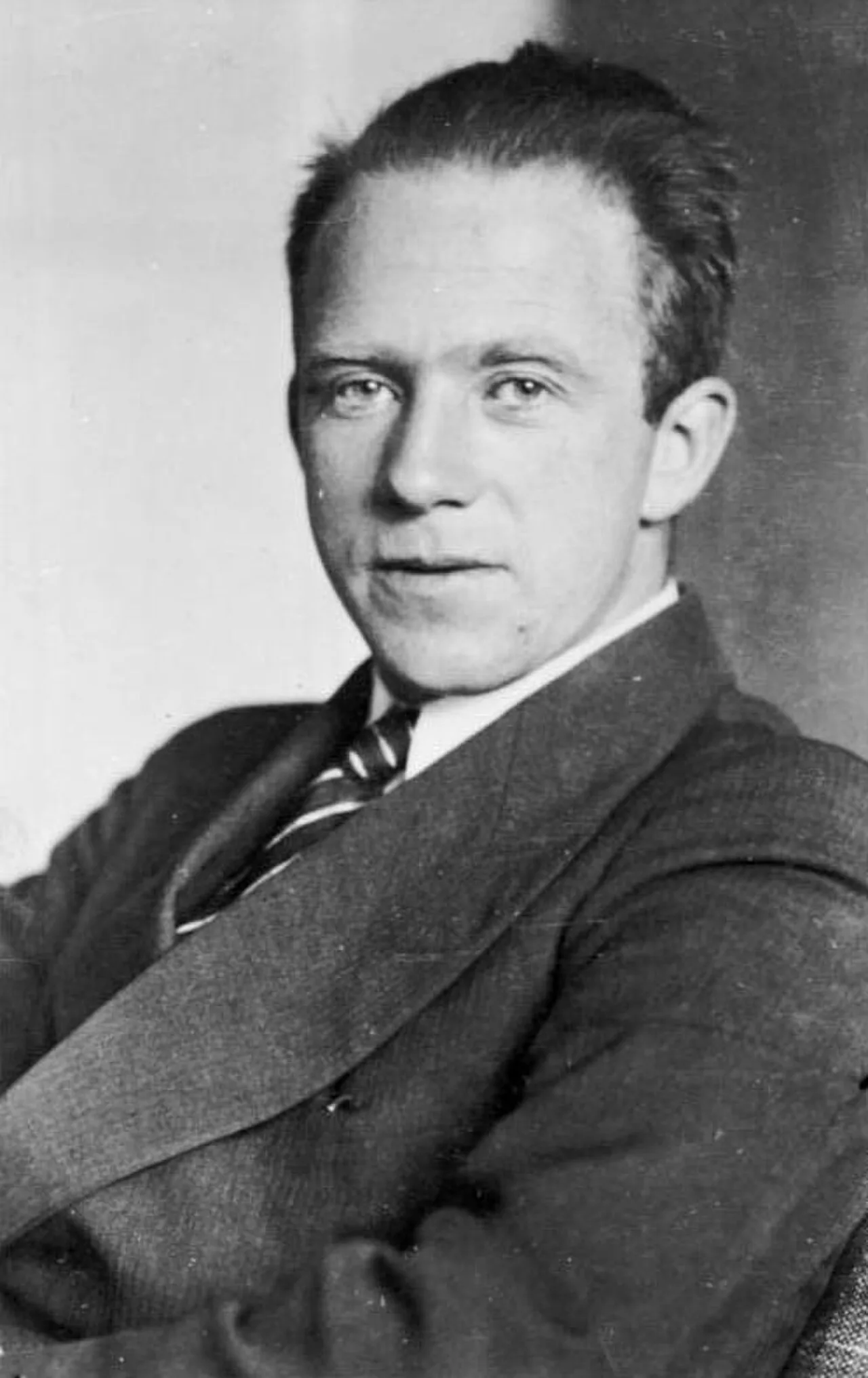Portrait of Werner Heisenberg (1901–1976) – memorial page