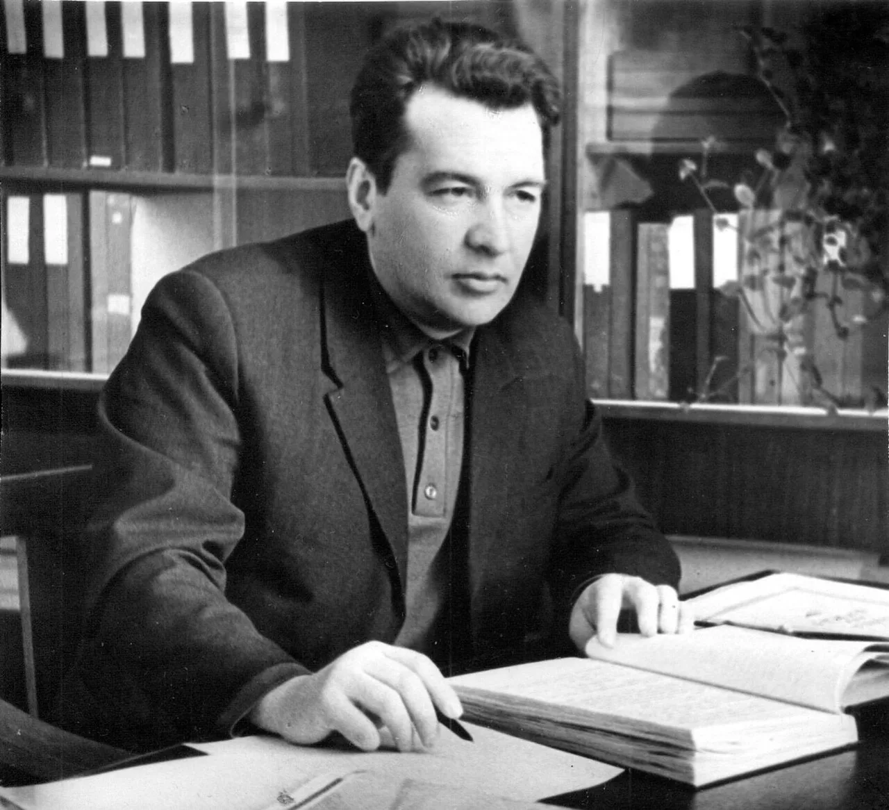 Porträt von Juri Iljitsch Wlassow (1929–2000) – Gedenkseite