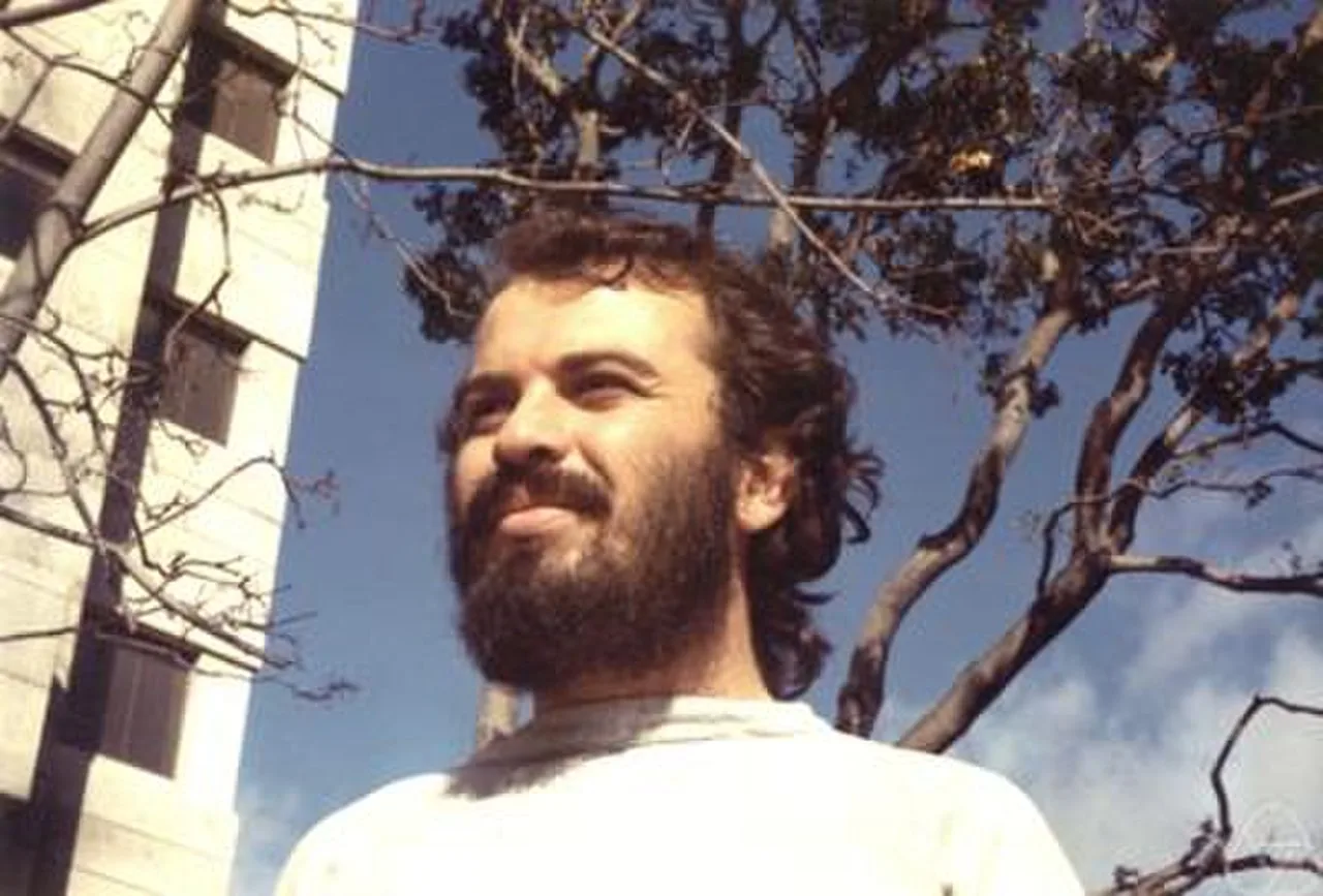 Portrait of Welington de Melo (1946–2016) – memorial page