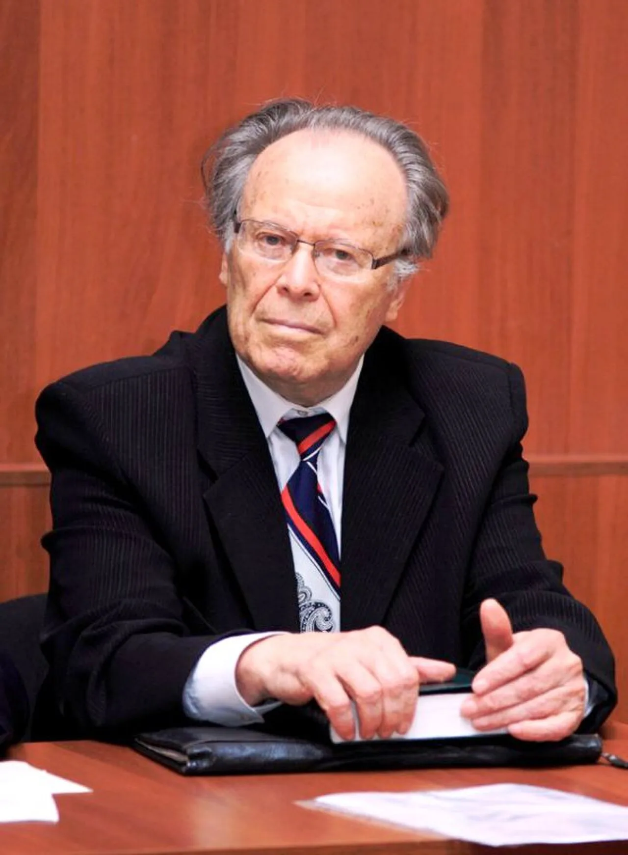 Portrait of E. K. Duluman (1928–2013) – memorial page