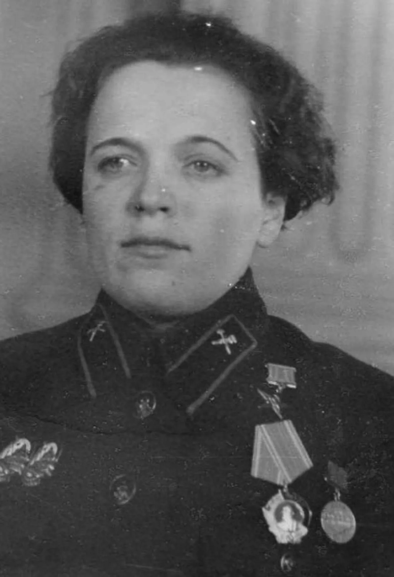 Porträt von Anna Zharkova (1918–1994) – Gedenkseite