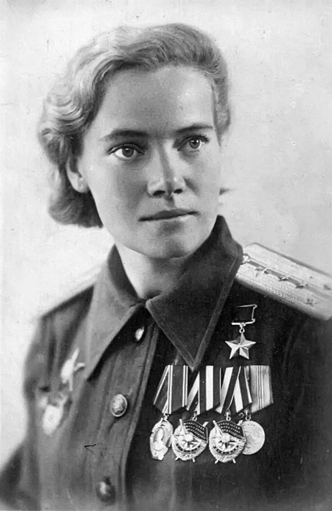 Porträt von Antonina Leontjewna Subkowa (1920–1950) – Gedenkseite