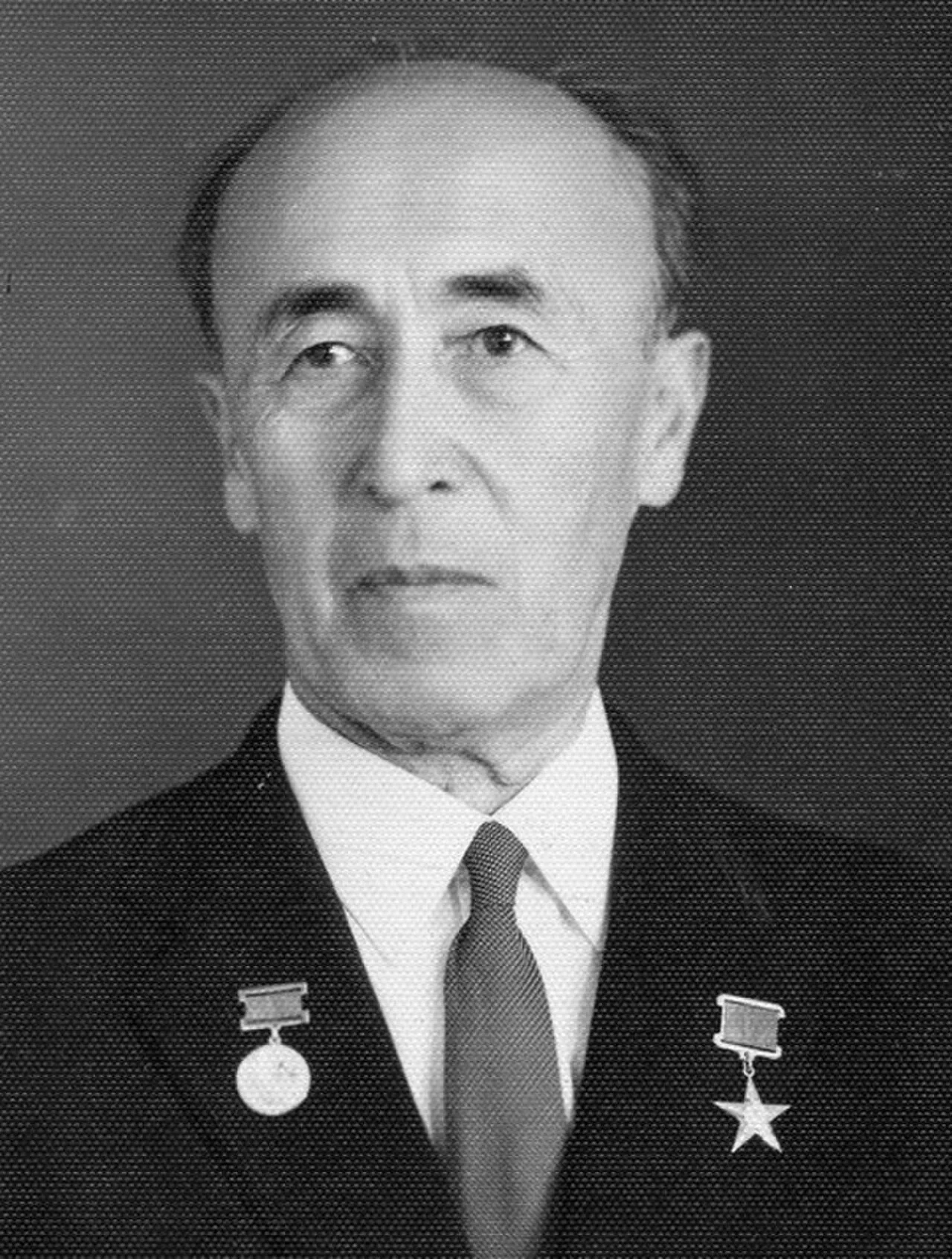 Porträt von Toshmuhammad Qori-Niyoziy (1897–1970) – Gedenkseite