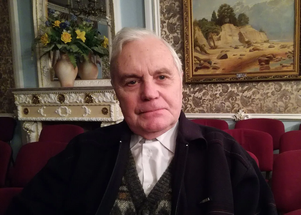 Porträt von Wiktor Nikolajewitsch Latyschew (1934–2020) – Gedenkseite