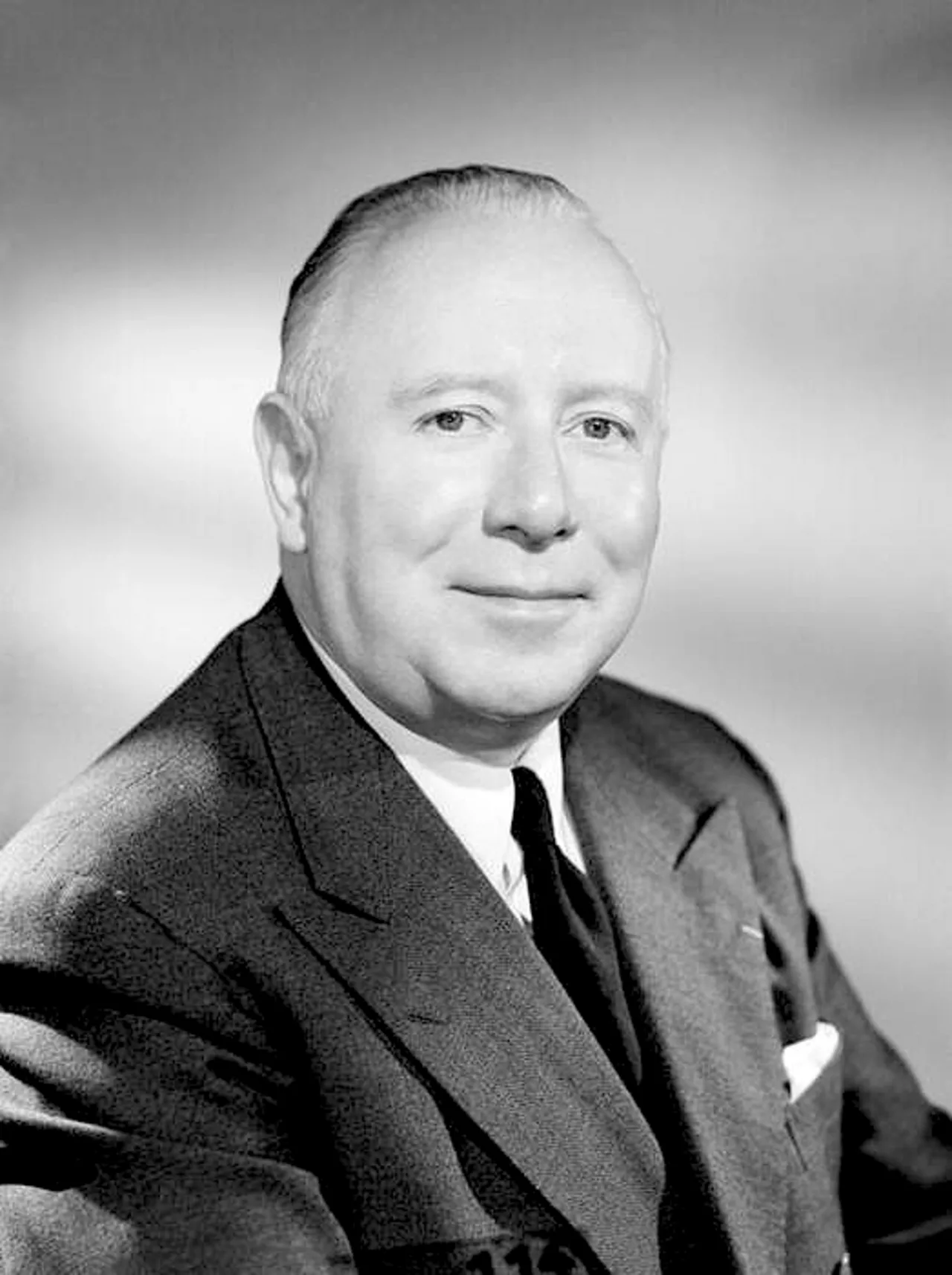 Portrait of Louis Seigner (1903–1991) – memorial page