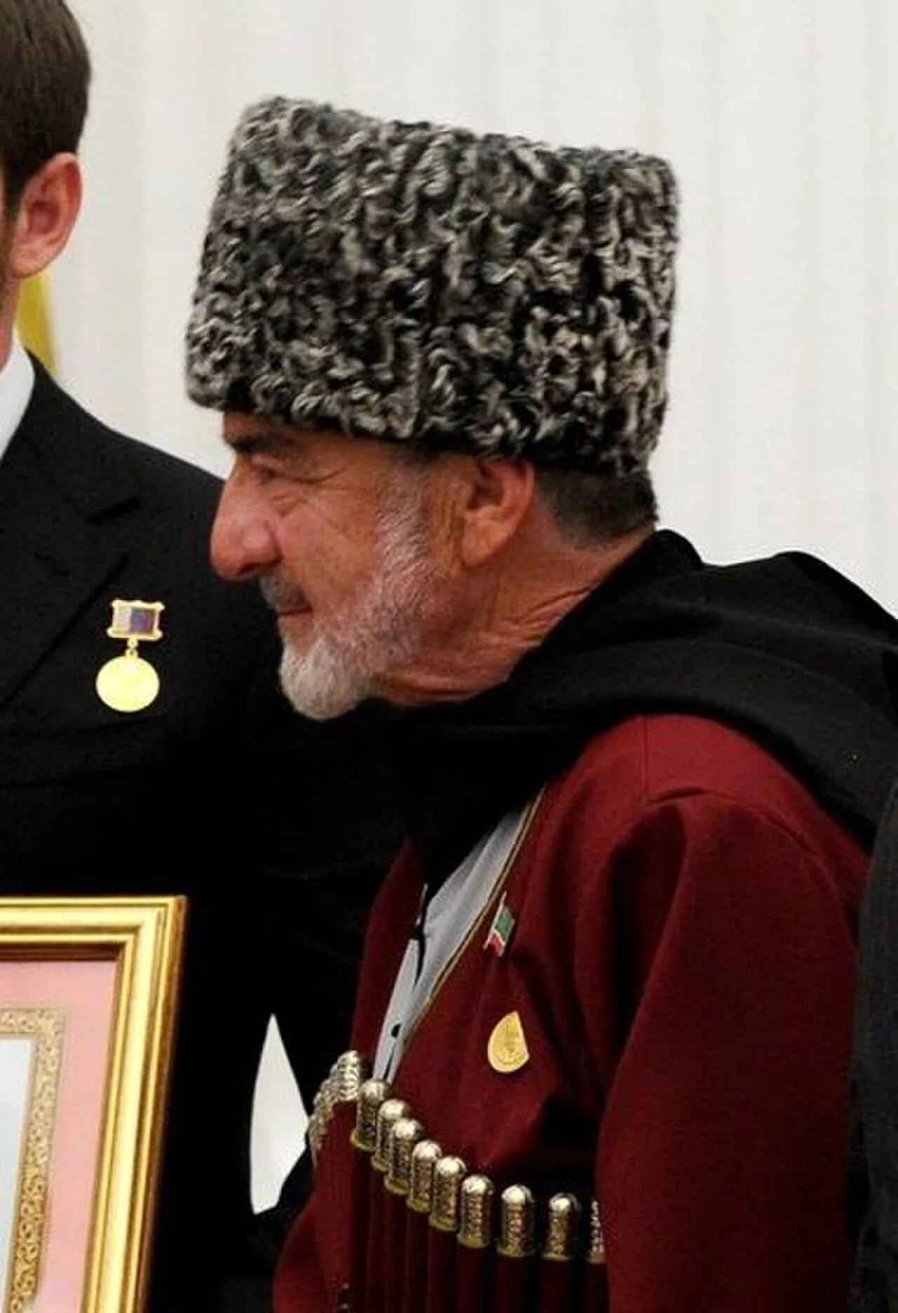 Porträt von Dagun Omajew (1943–2019) – Gedenkseite