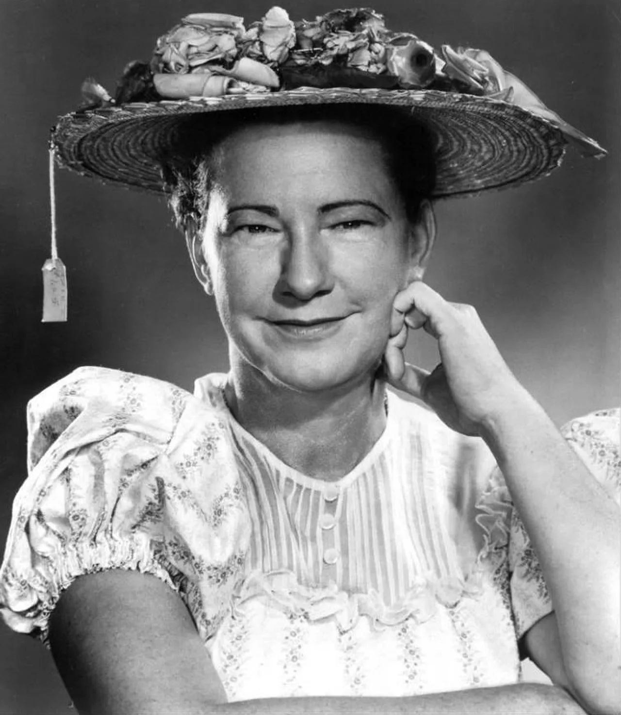 Porträt von Minnie Pearl (1912–1996) – Gedenkseite