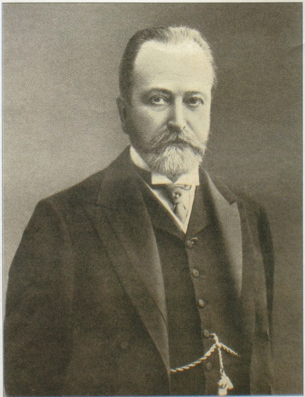 Portrait of Wladimir Nikolajewitsch Kokowzow (1853–1943) – memorial page