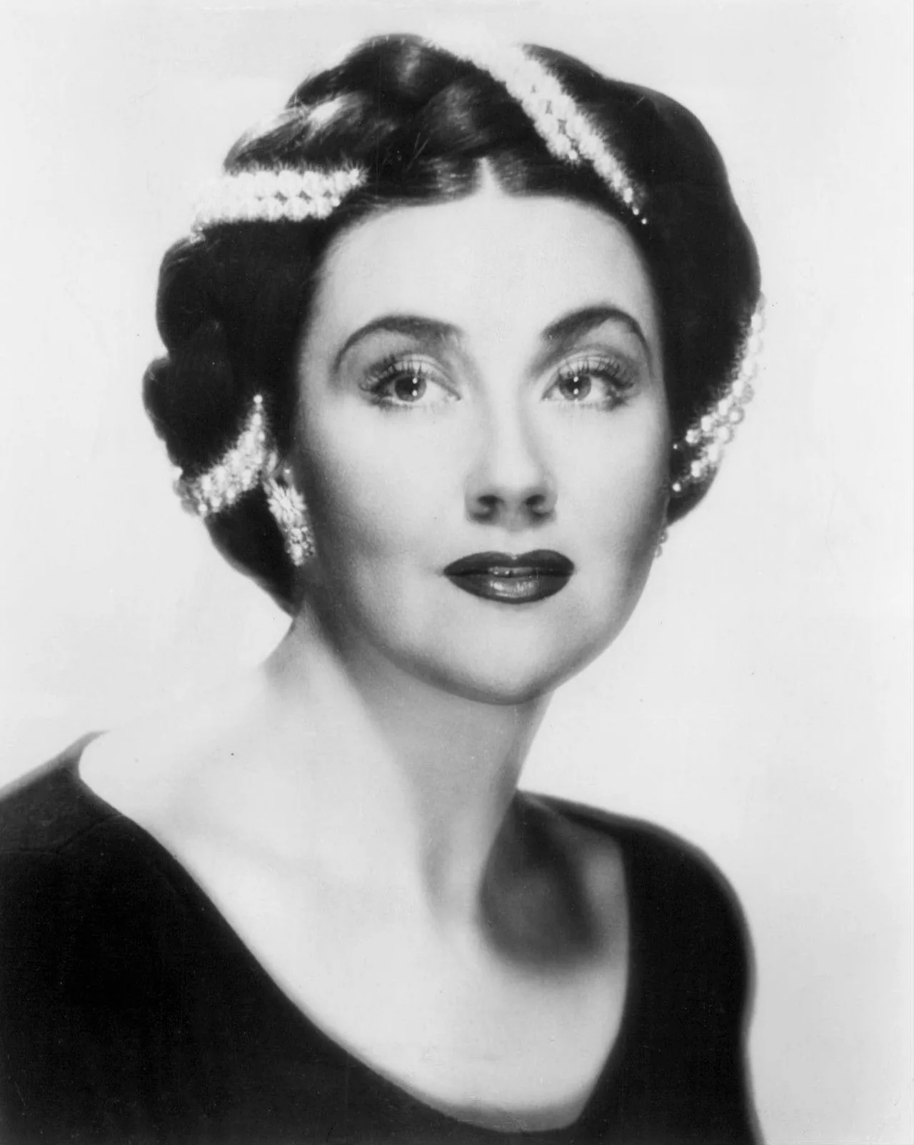 Porträt von Blanche Thebom (1915–2010) – Gedenkseite