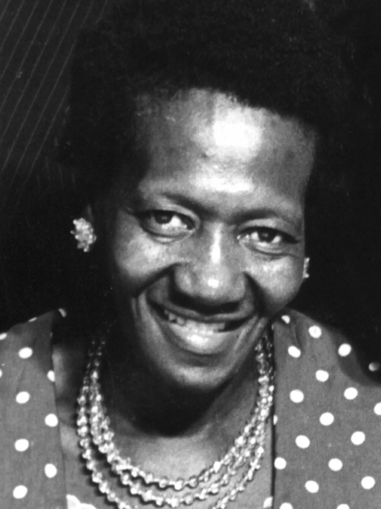 Porträt von Carolina Maria de Jesus (1914–1977) – Gedenkseite