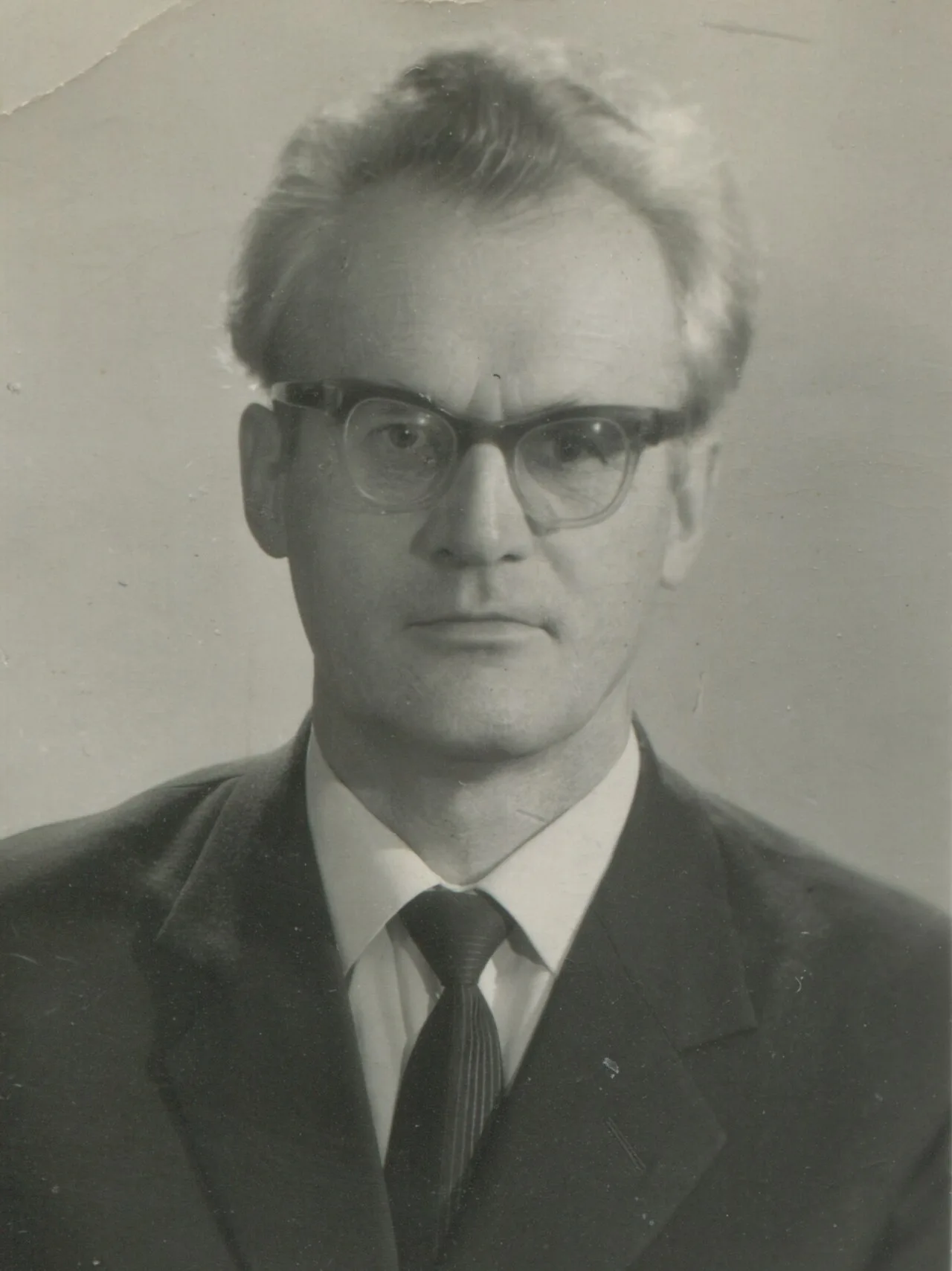 Porträt von Hryhorii Buhaienko (1917–2000) – Gedenkseite