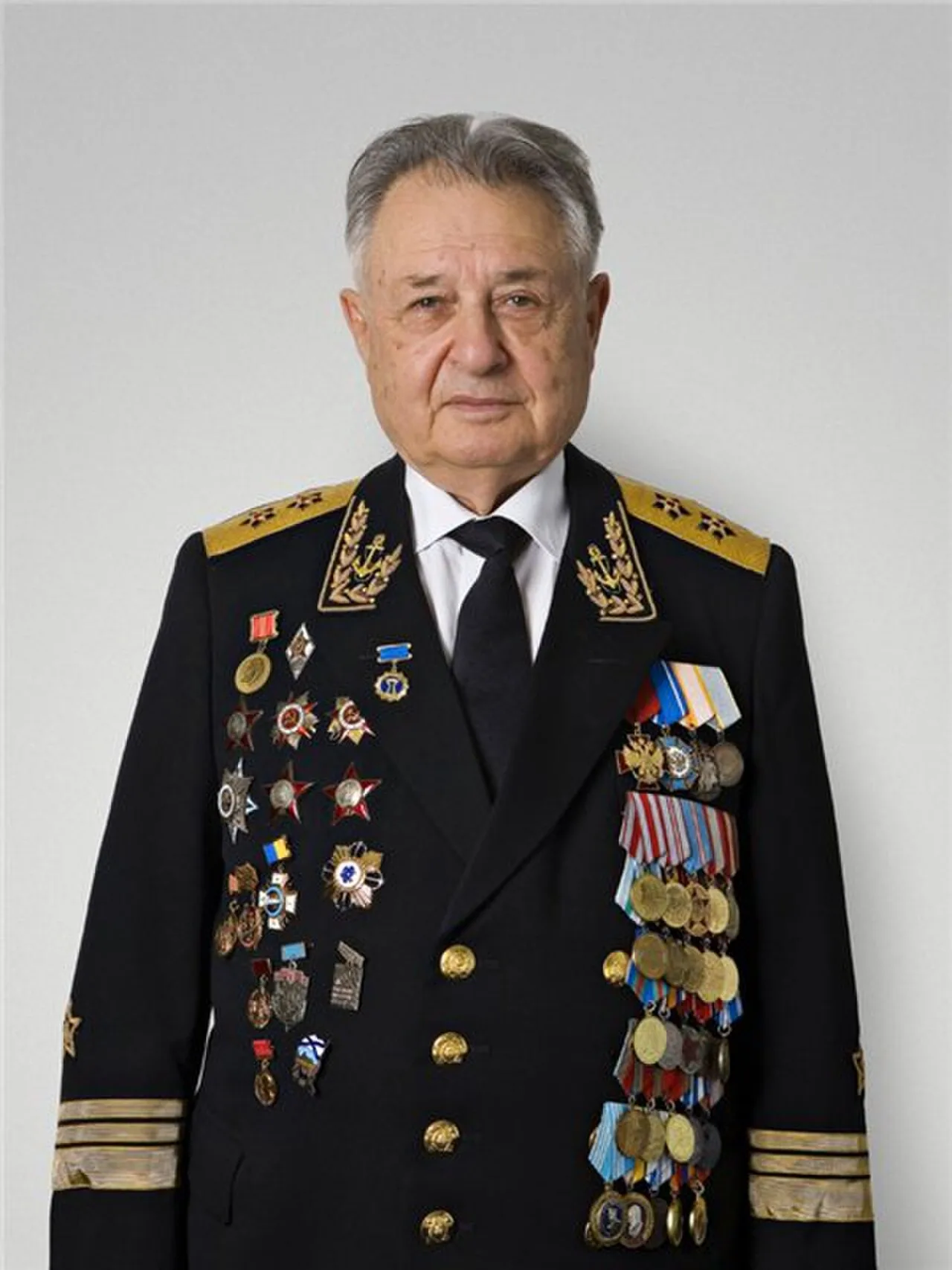 Portrait of Ashot Sarkisov (1924–2022) – memorial page