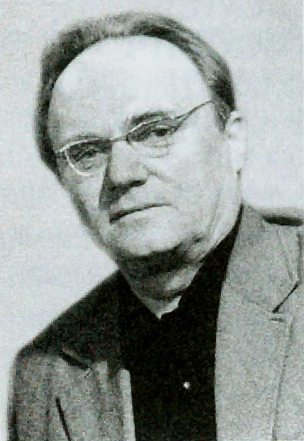 Portrait of Vladimir Smolov (1919–2009) – memorial page