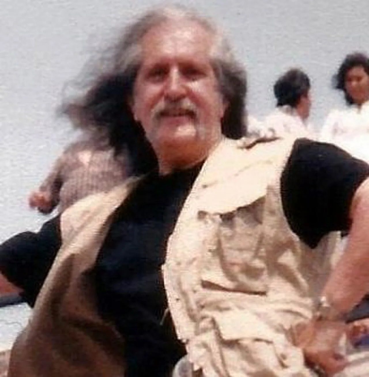 Porträt von Barış Manço (1943–1999) – Gedenkseite