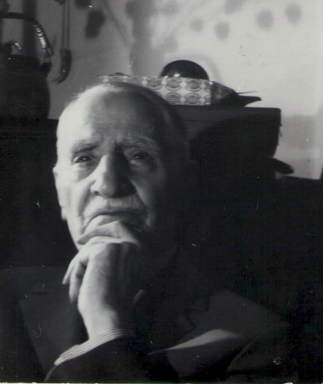 Portrait of Iorgu Iordan (1888–1986) – memorial page