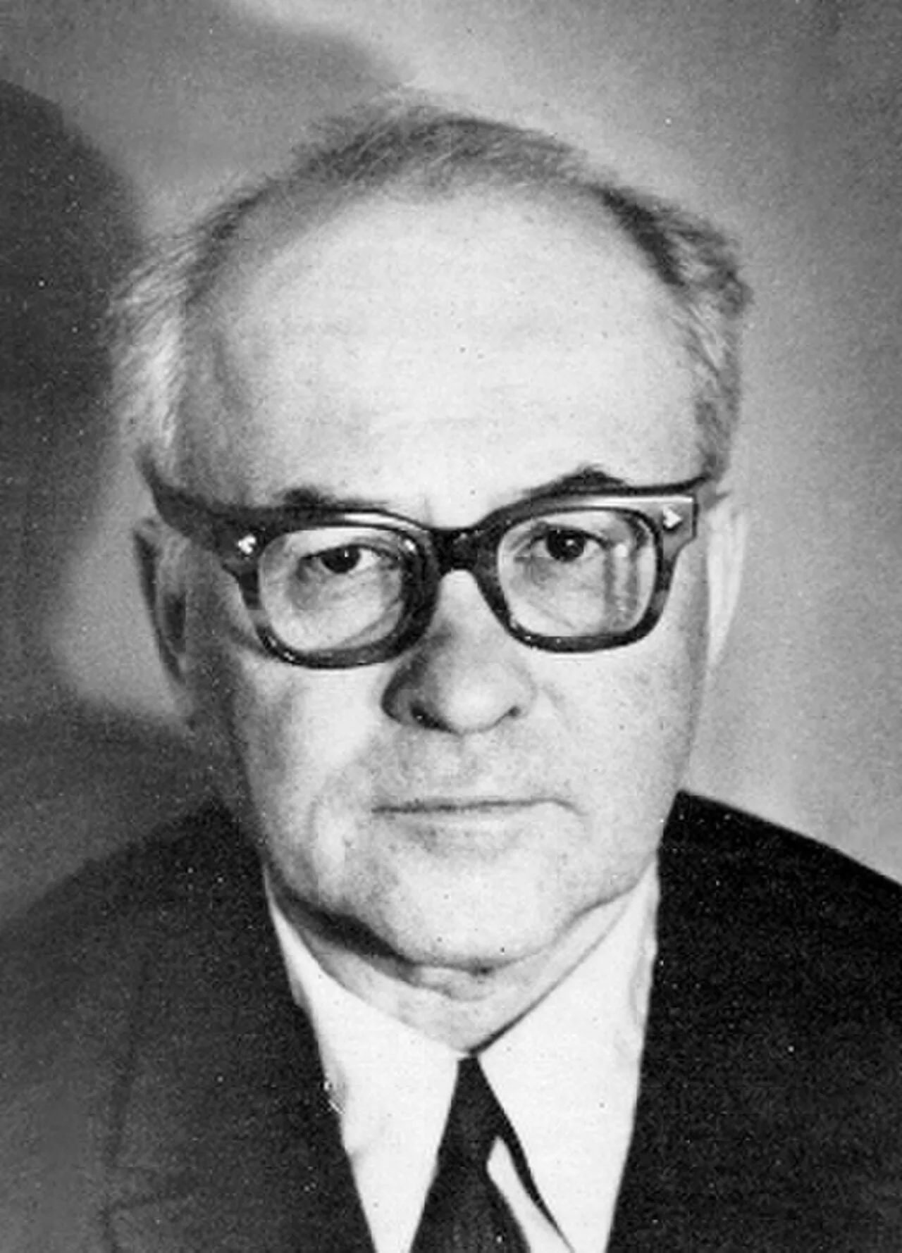 Portrait of Alexej Vasil’evich Storonkin (1916–1994) – memorial page