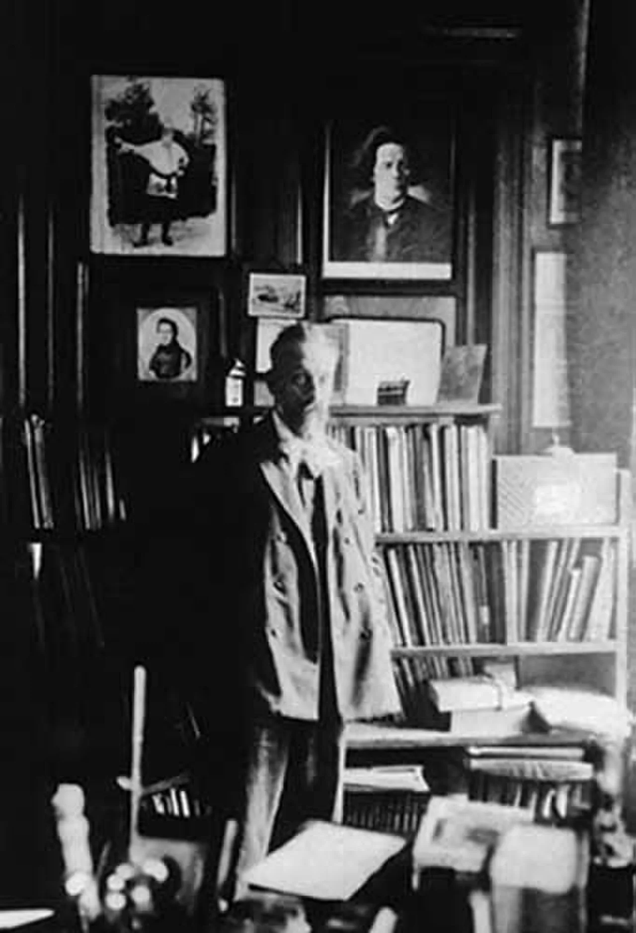 Porträt von Nikolaj Fedorovič Findejzen (1868–1928) – Gedenkseite