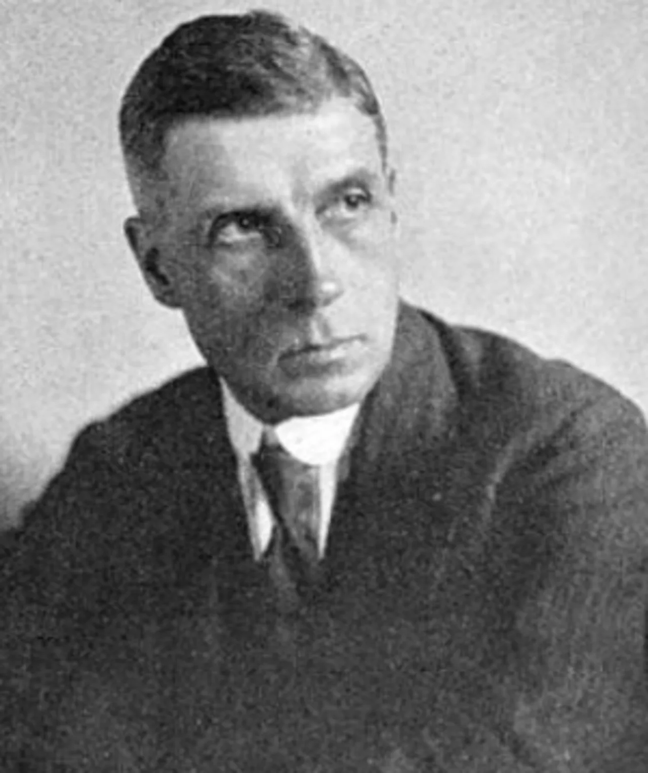 Portrait of Arthur Eaglefield Hull (1876–1928) – memorial page