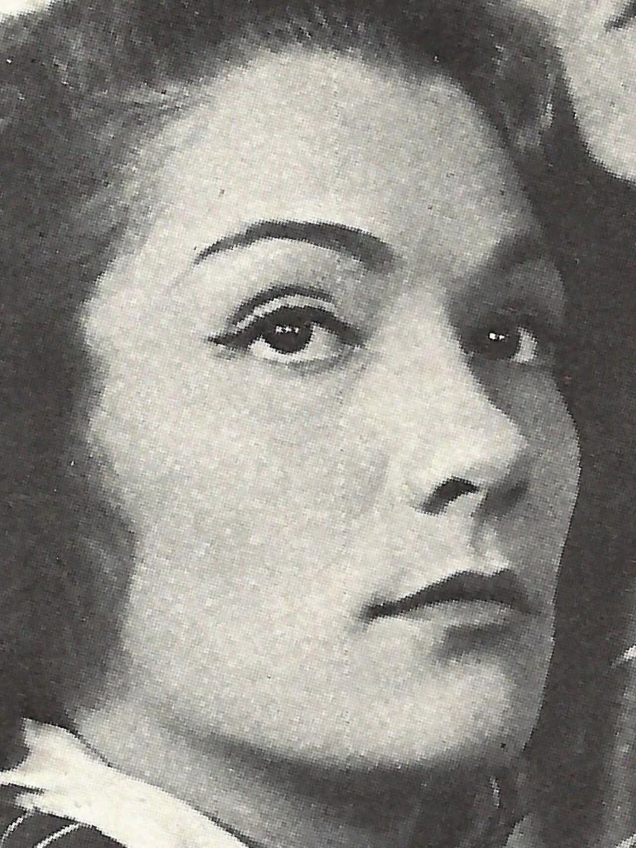 Portrait of Doris Dowling (1923–2004) – memorial page