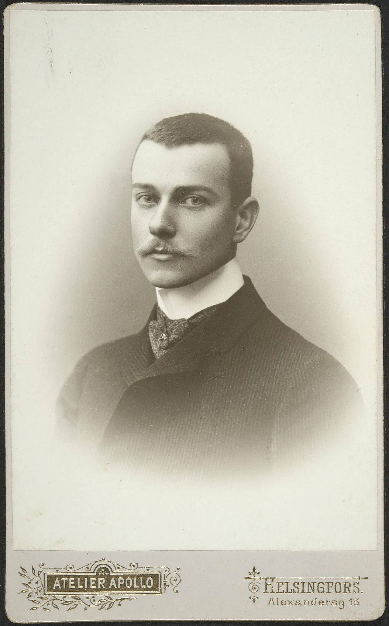 Portrait of Emil Zilliacus (1878–1961) – memorial page