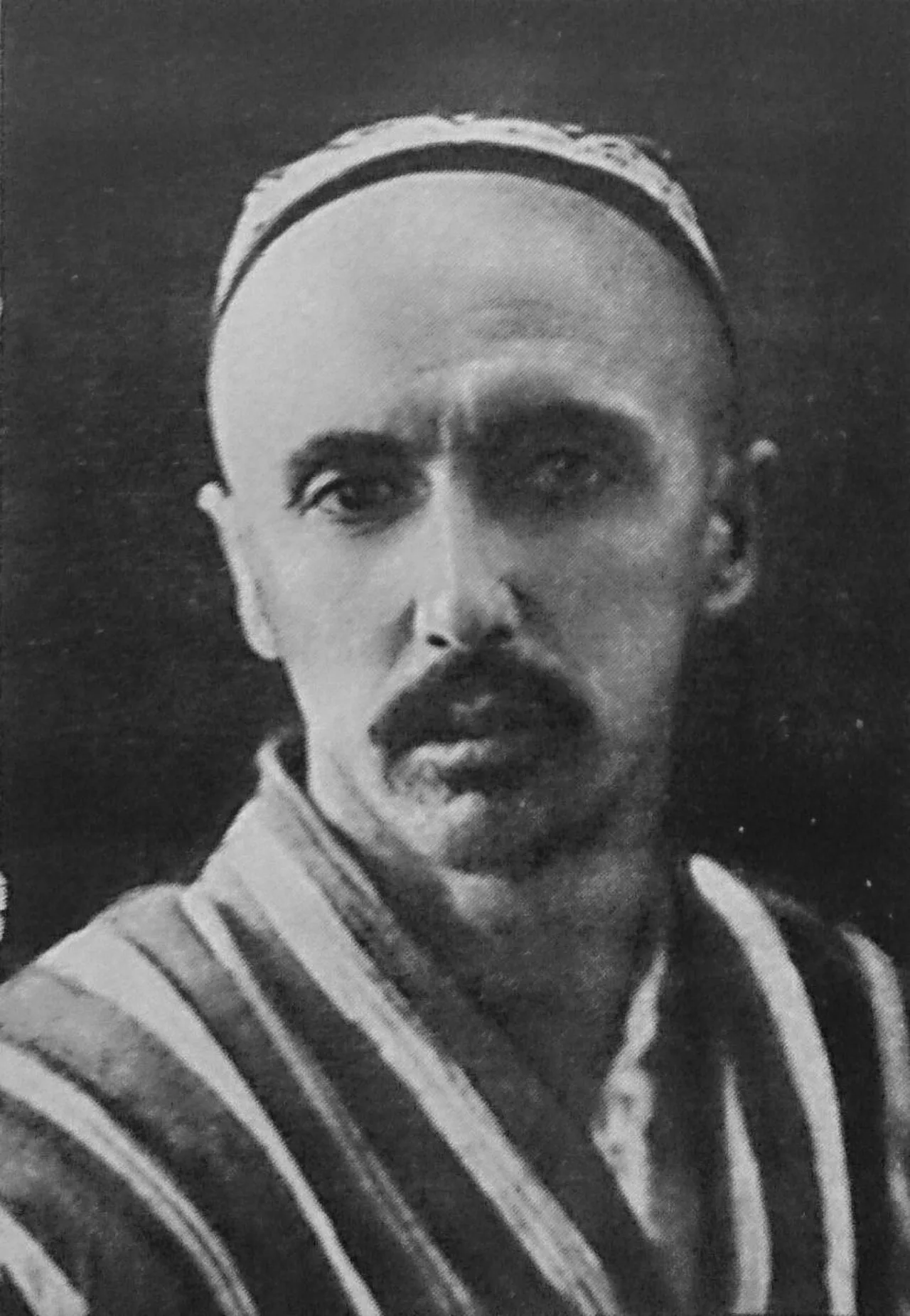 Porträt von Hamza Hakimzoda Niyoziy (1889–1929) – Gedenkseite