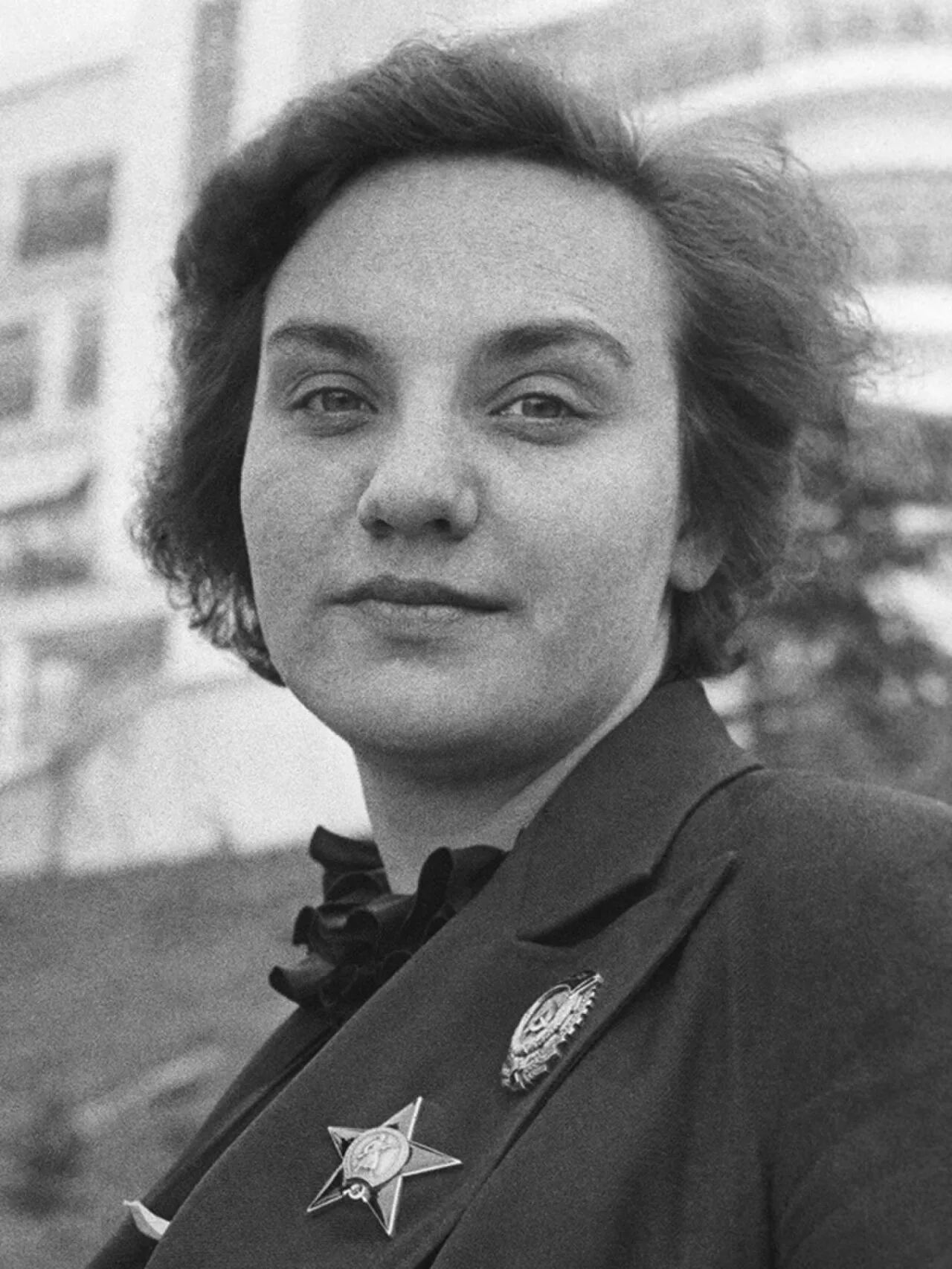 Porträt von Walentina Stepanowna Grisodubowa (1909–1993) – Gedenkseite