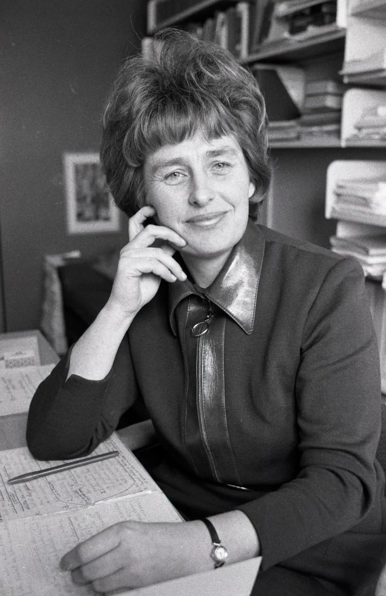 Portrait of Berit Ås (1928–2024) – memorial page