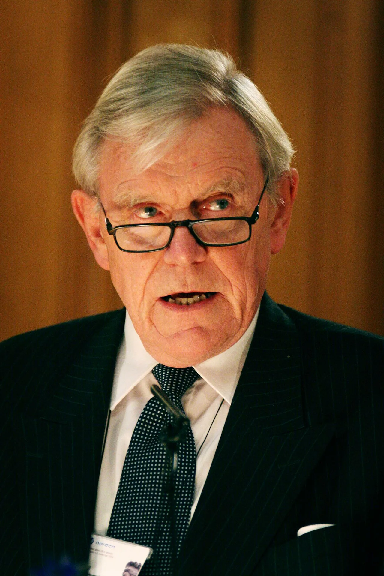 Porträt von Inge Lønning (1938–2013) – Gedenkseite