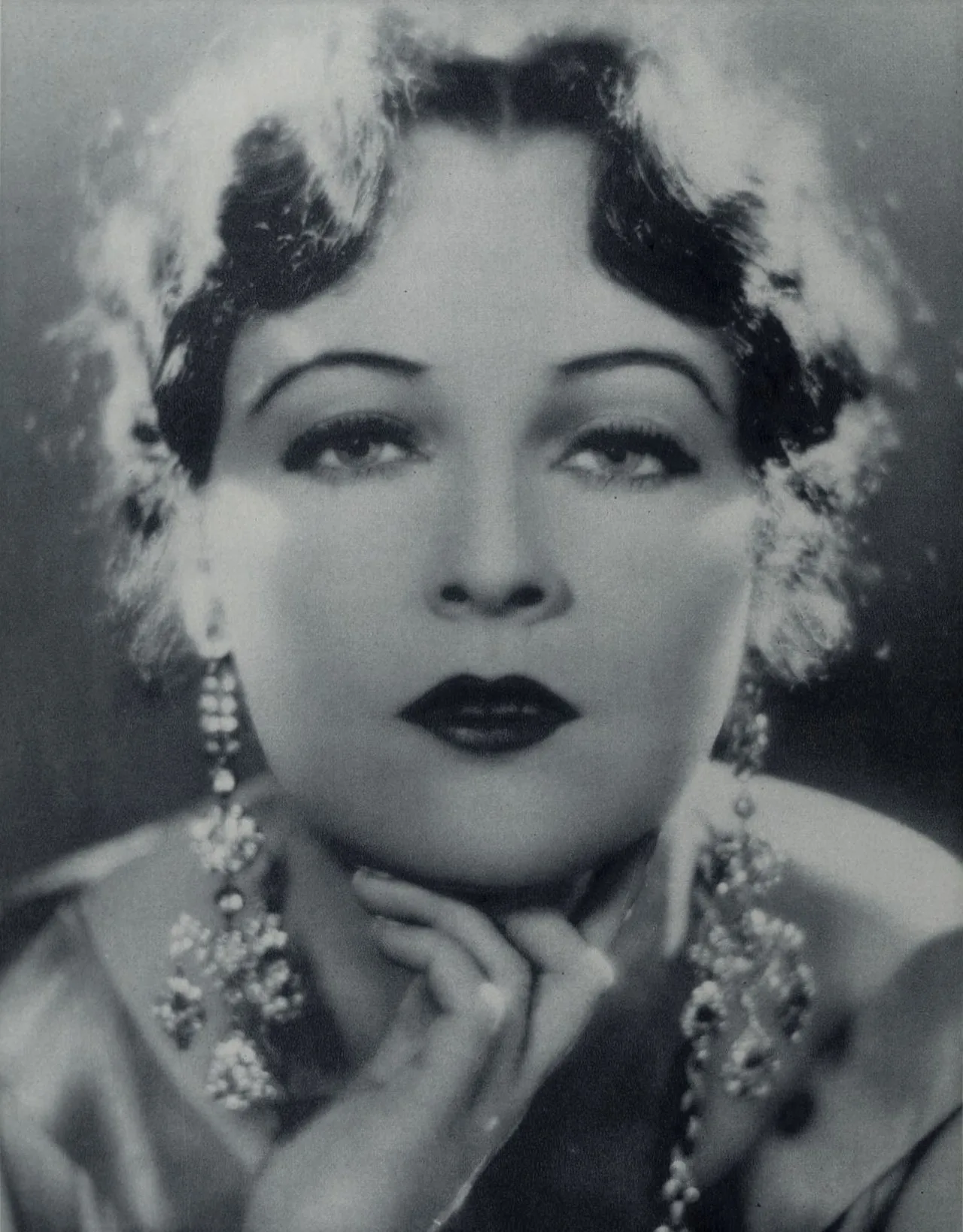 Portrait of Jacqueline Logan (1901–1983) – memorial page
